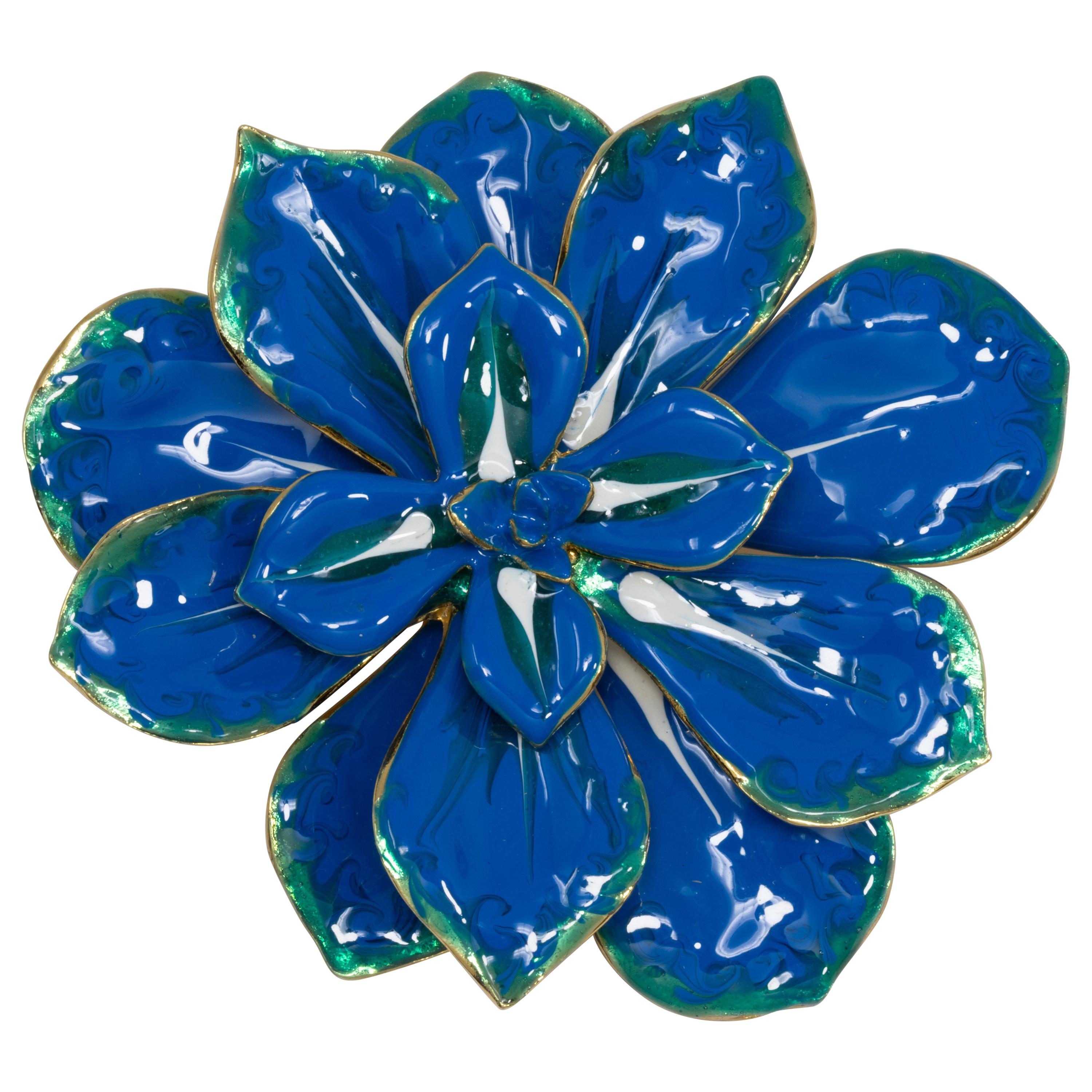 KJL Kenneth Jay Lane Blooming Flower Blue and White Enamel Pin Brooch in Gold For Sale