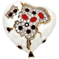 KJL Kenneth Jay Lane Embellished Jeweled Heart in White Enamel and Gold