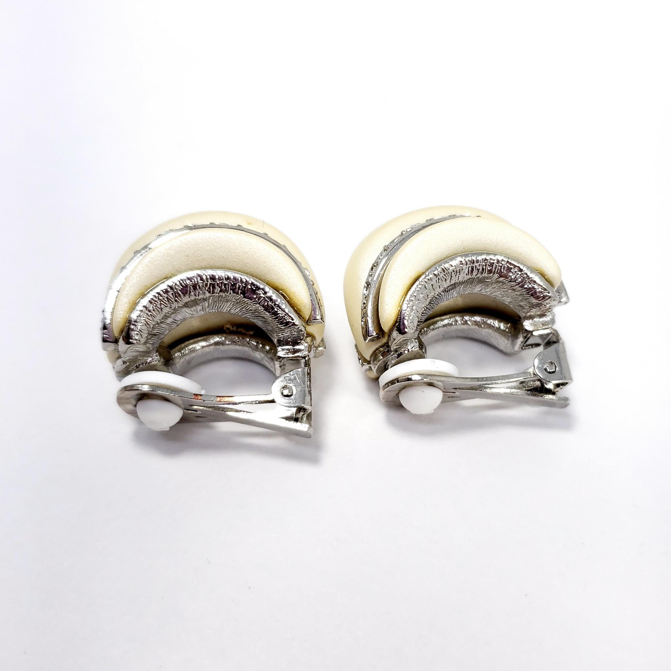 KJL Kenneth Jay Lane Faux Pearl Crystal Embellished Clip on Earrings in Silver In New Condition In Milford, DE