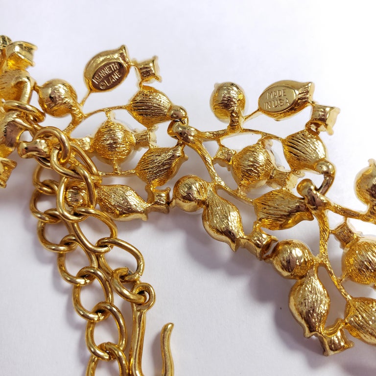 KJL Kenneth Jay Lane Floral Gold Crystal and Faux Pearl Leaf Link Necklace For Sale 1