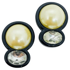 KJL KENNETH JAY LANE gold black enamel glass pearl designer clip on earrings