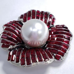 KJL Kenneth Jay Lane Red Crystal and Faux Ruby Flower Pin Brooch in Silver