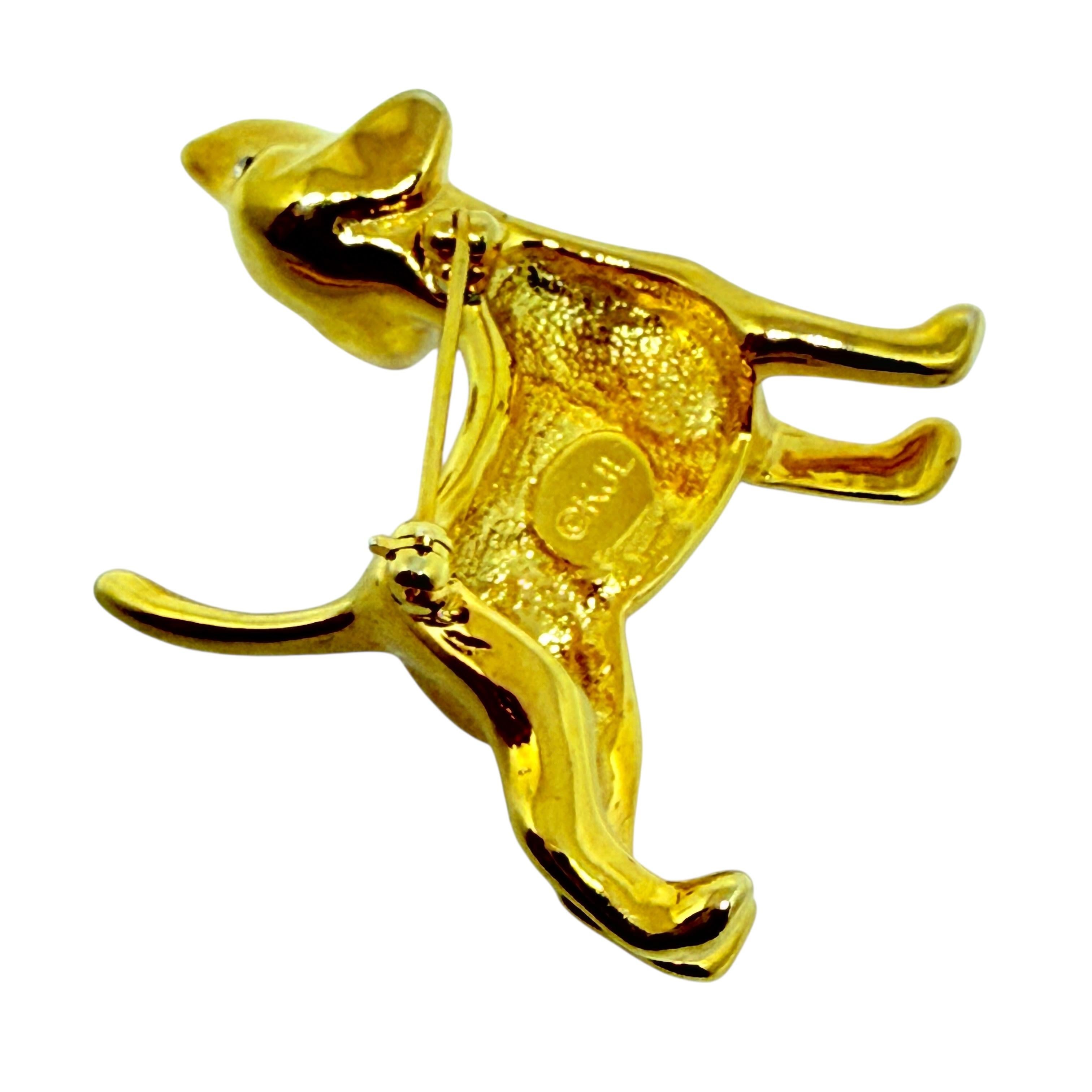 KJL KENNETH JAY LANE broche de diseño con figura de perro con brillantitos firmado en tono dorado en Bueno estado para la venta en Palos Hills, IL