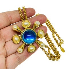 KJL KENNETH JAY LANE signed vintage gold pearl blue glass brooch necklace