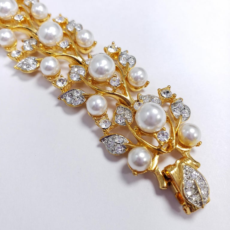 KJLK Kenneth Jay Lane Floral Gold Crystal and Faux Pearl Leaf Link ...