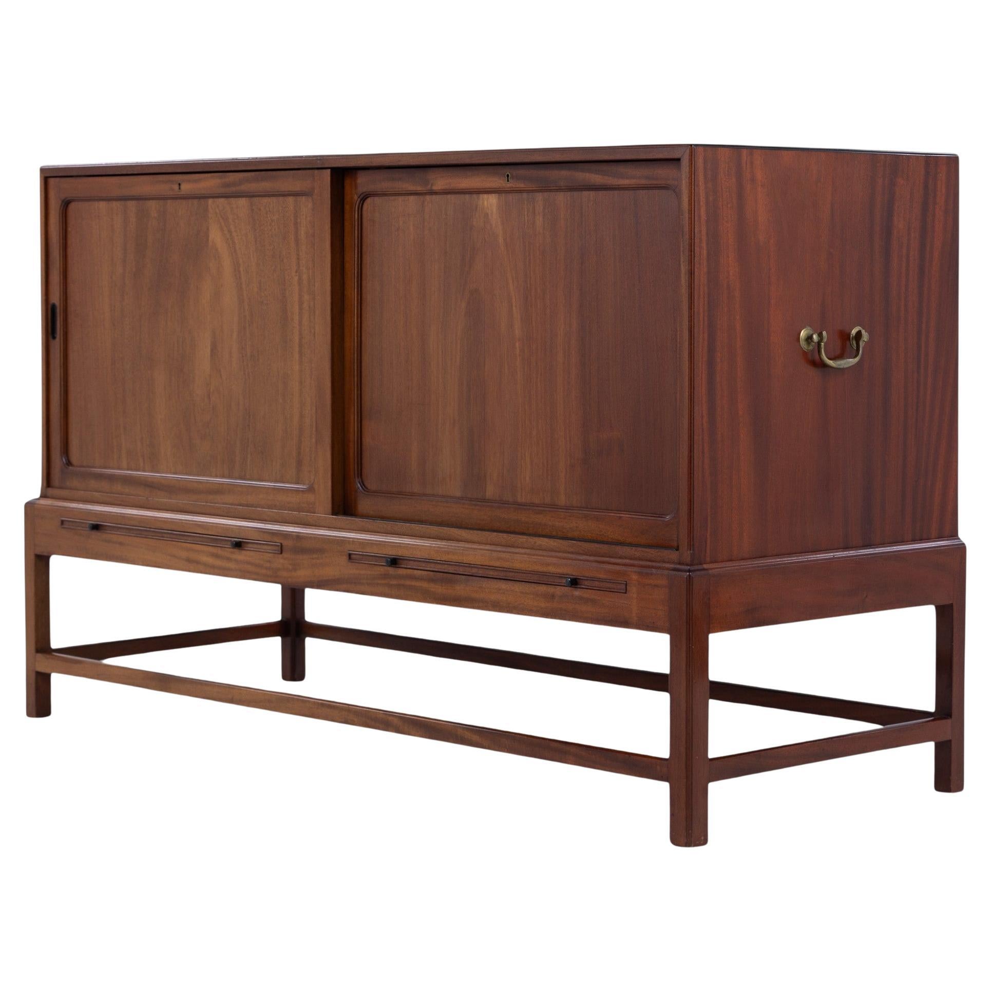 KK 4122 - Sideboard in Cuba mahogany by Kaare Klint For Sale
