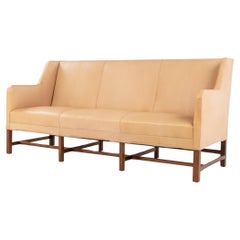 KK 5011 - 3-seater sofa in mahogany and patinated niger leather