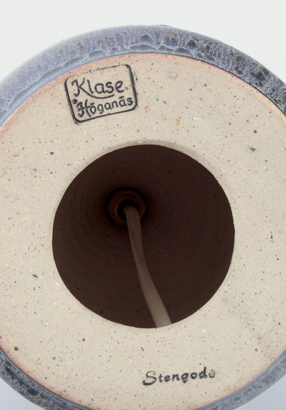 Swedish Klas-Göran Klaesson for Höganäs, Sweden.  Table lamp of stoneware,  1970s For Sale
