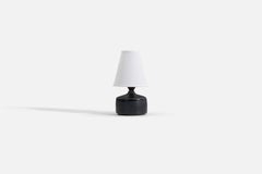Klase Hgans, Tischlampe, glasiertes, eingeschnittenes Steingut, Schweden, 1960er Jahre