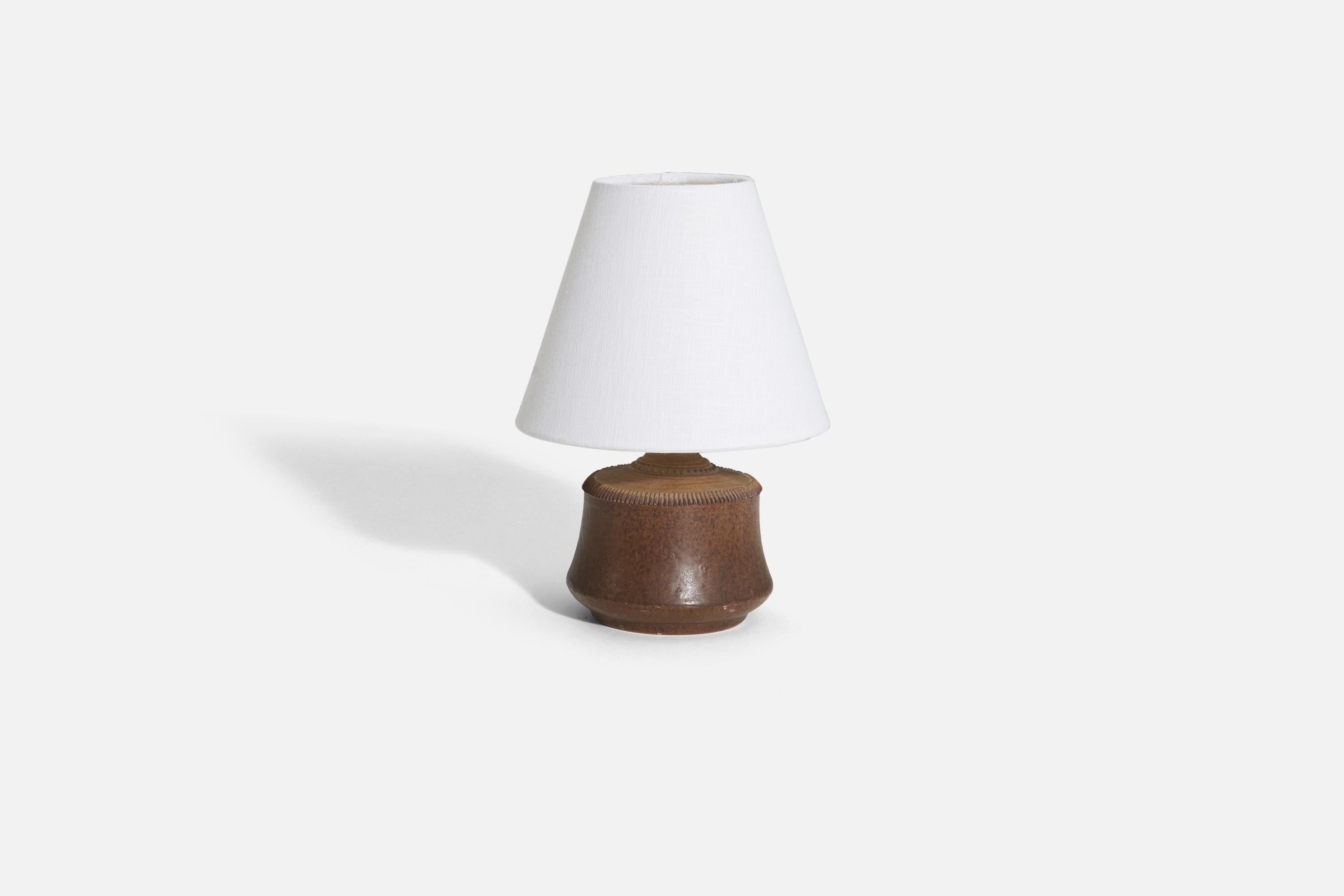 Swedish Klase Höganäs, Table Lamp, Glazed Incised Stoneware, Sweden, 1960s For Sale