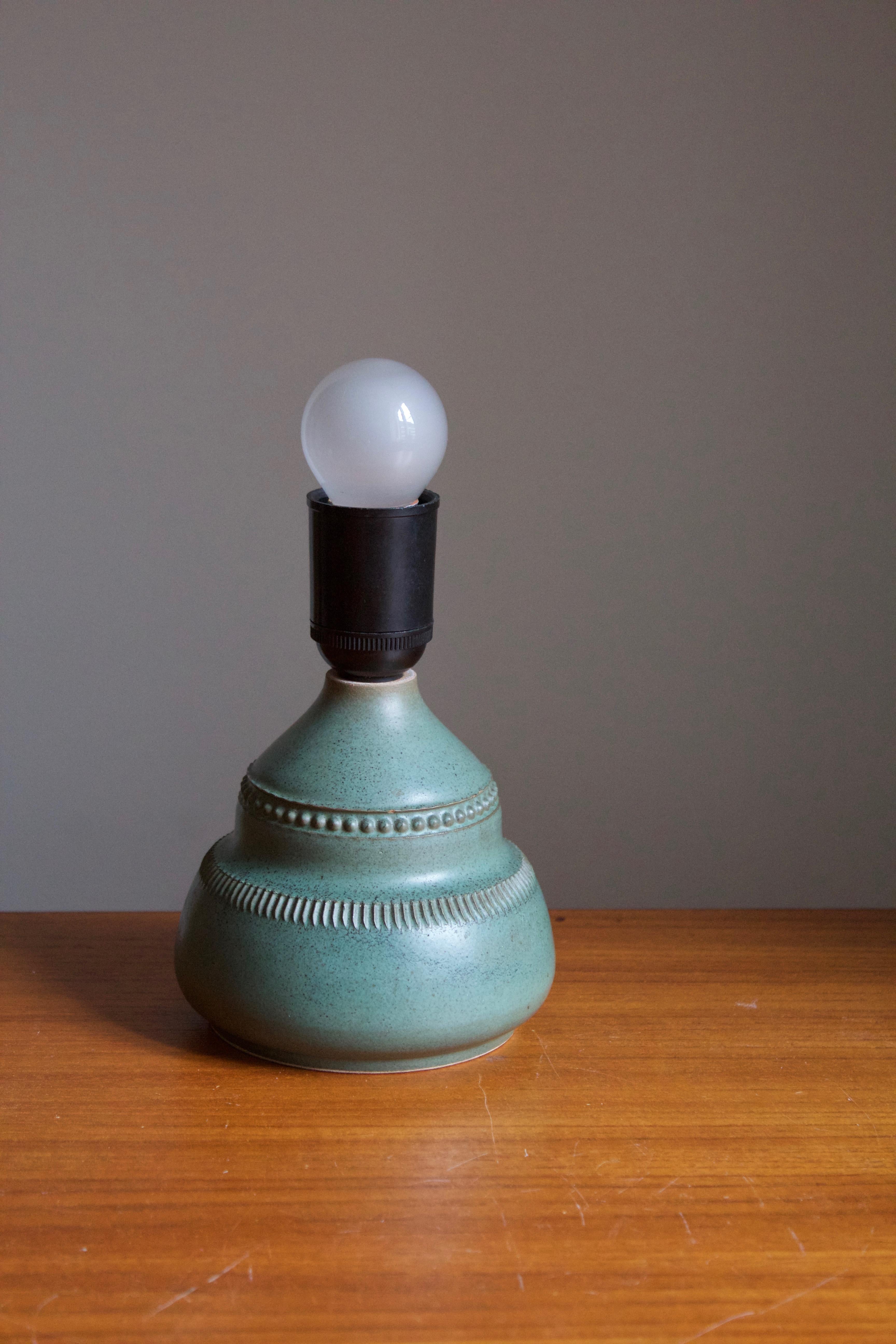 Swedish Klase Höganäs, Table Lamp, Green Glazed Stoneware, Sweden, 1950s