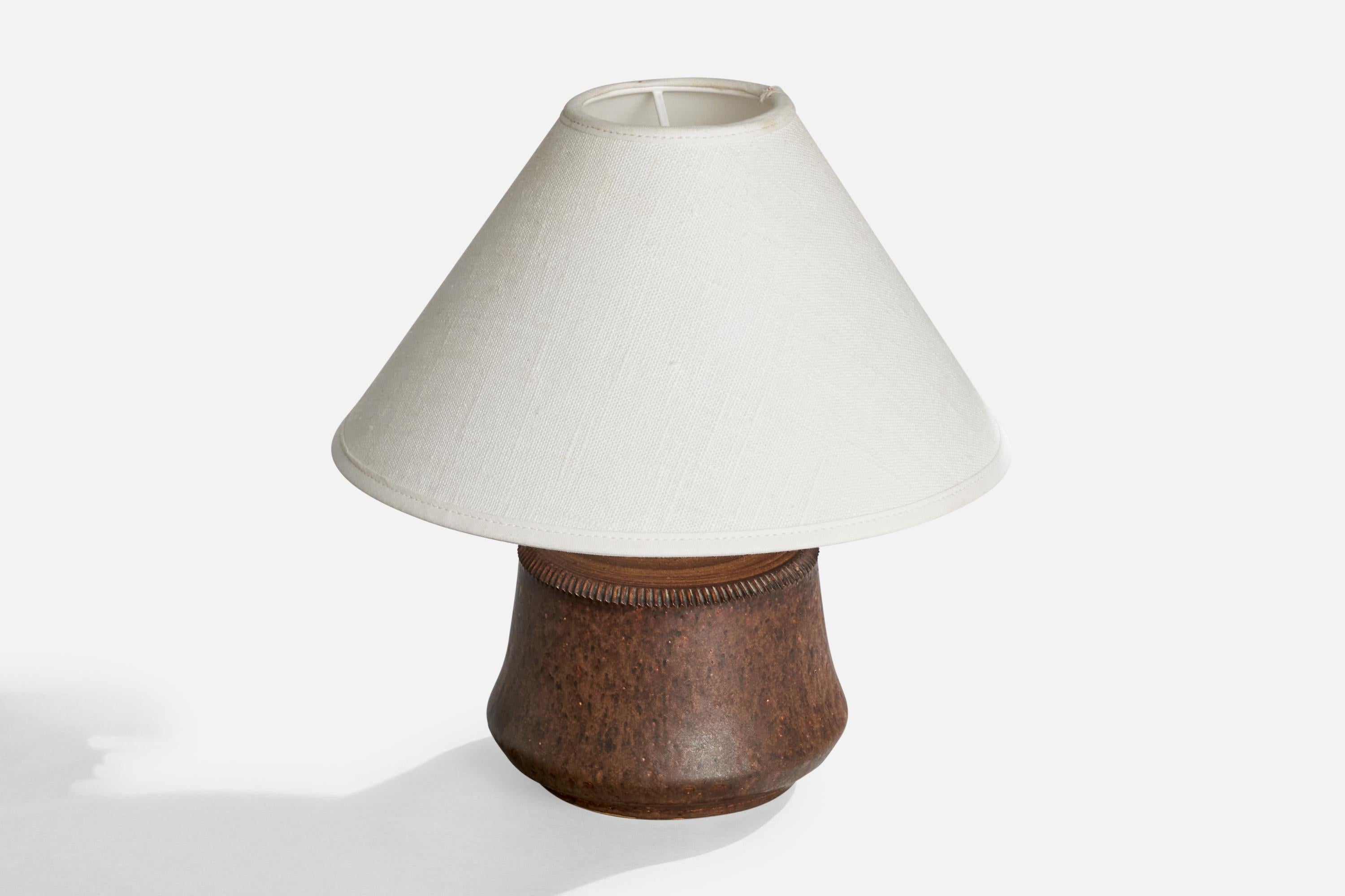 Scandinave moderne Klase Höganäs, lampe de table, grès, Suède, années 1960 en vente