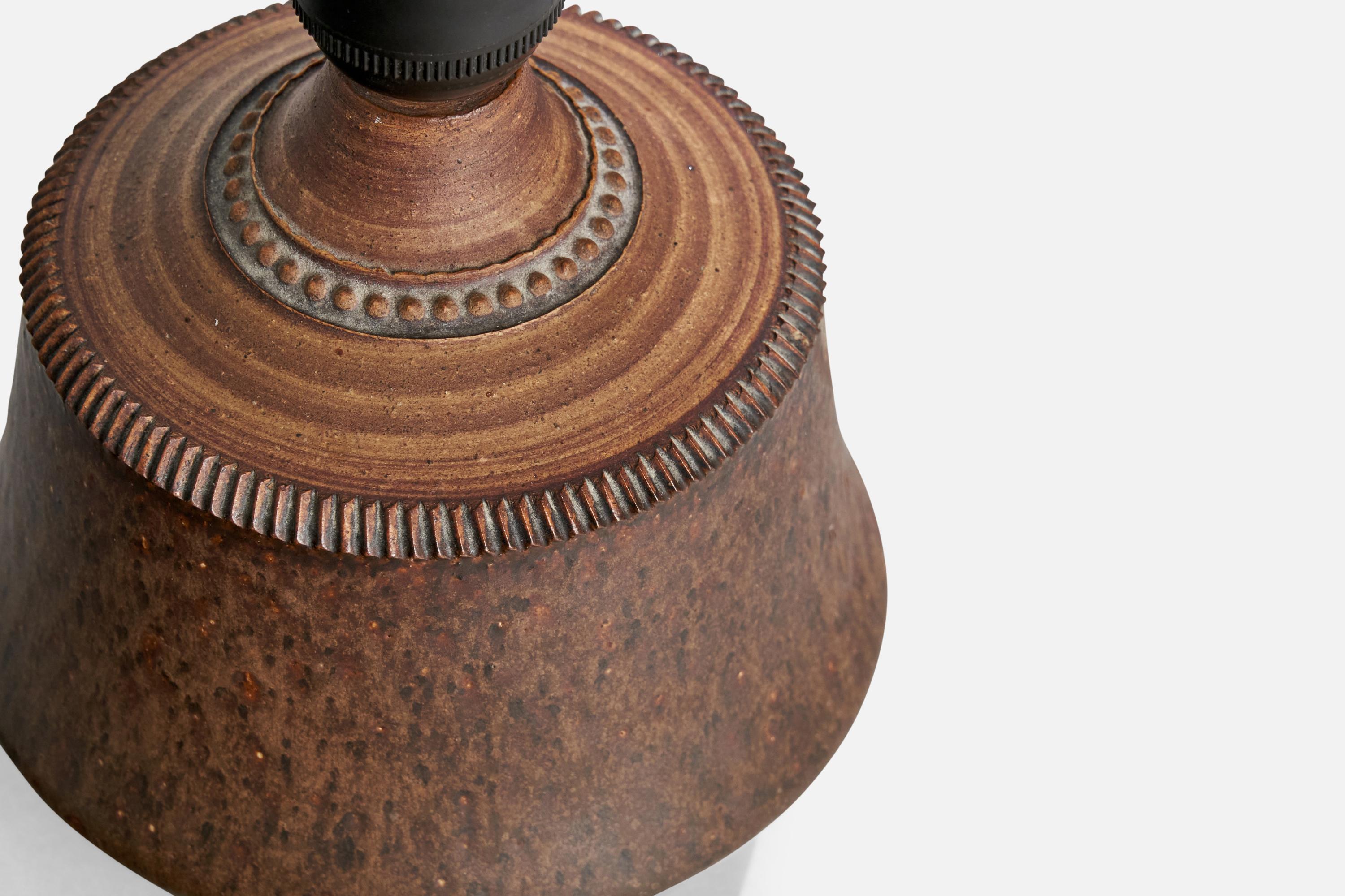 Suédois Klase Höganäs, lampe de table, grès, Suède, années 1960 en vente