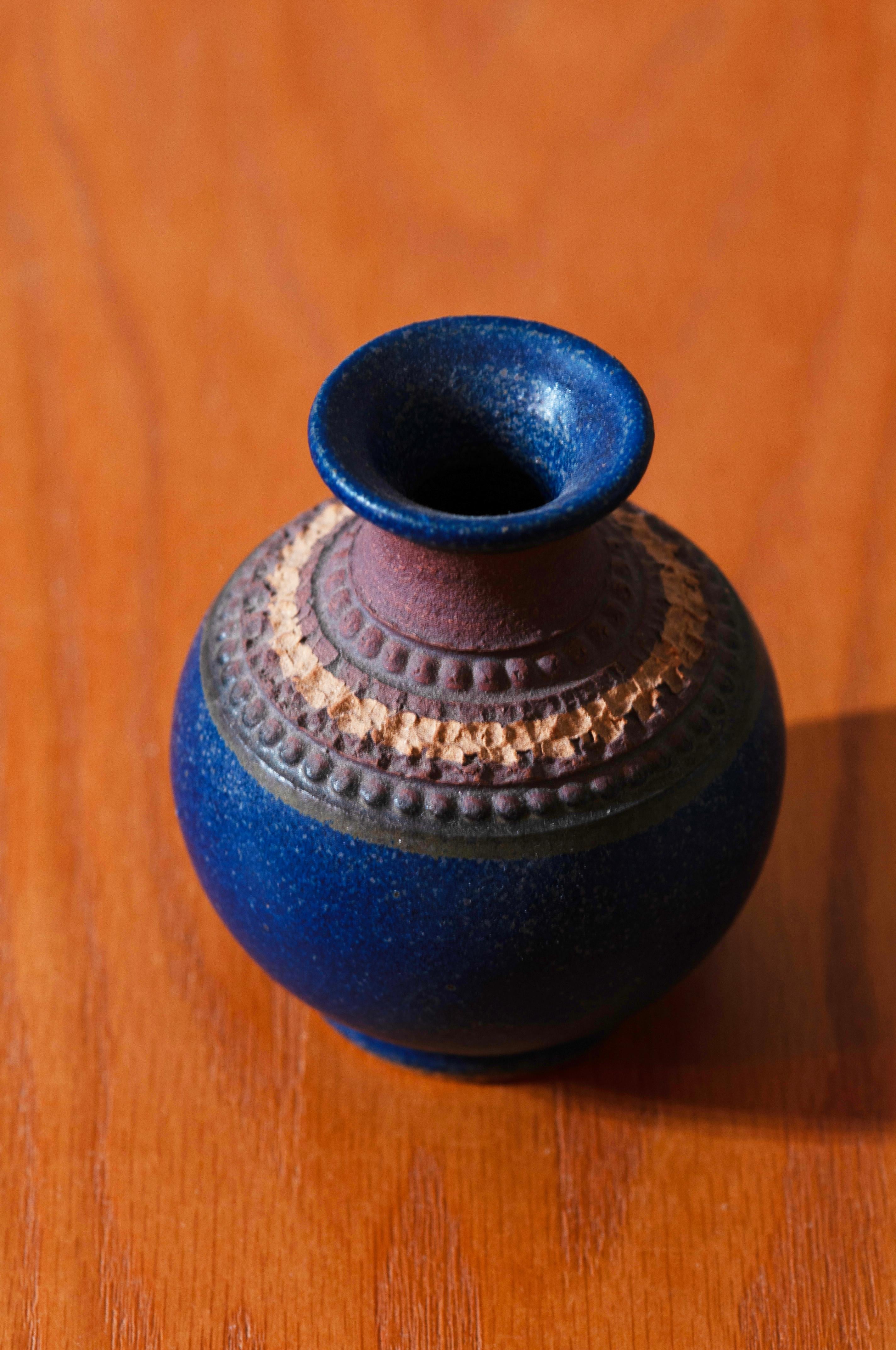 Klase Keramik Höganäs Ceramic Vase Collection of 15, 1960s Earth Tones and Blue 9