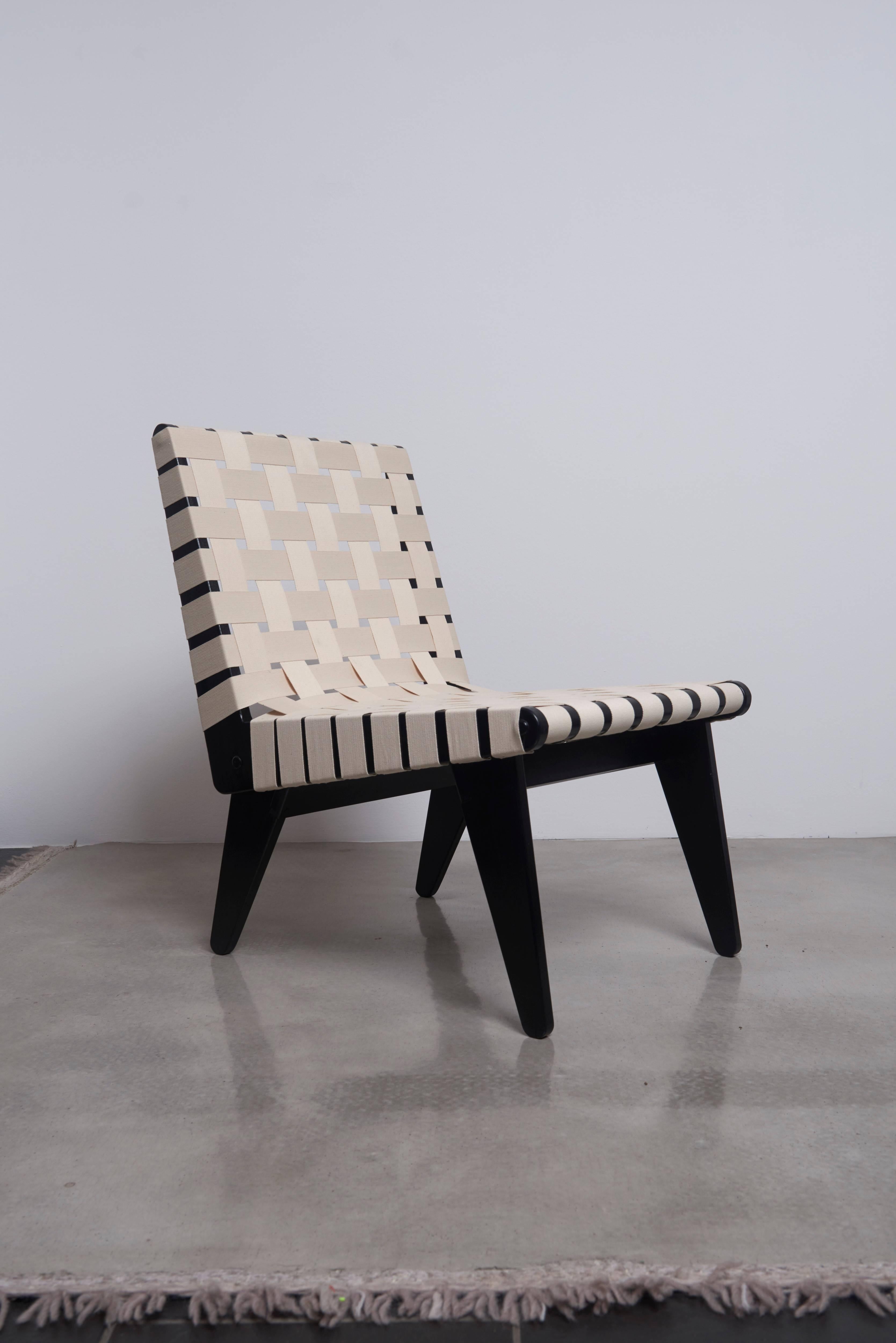 Américain Klaus Grabe fauteuil de salon avec sangles en coton blanc et cadre noir
