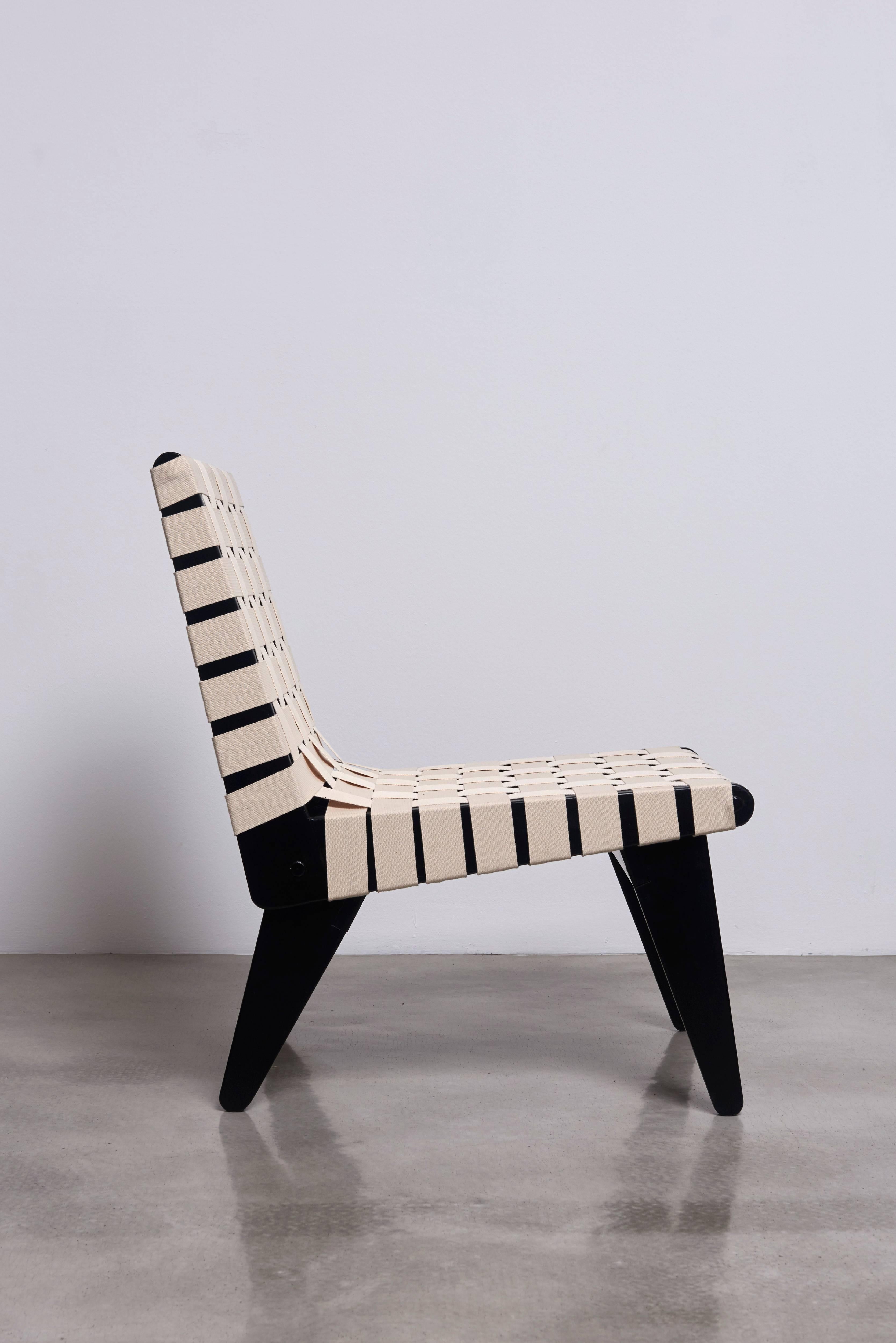 Coton Klaus Grabe fauteuil de salon avec sangles en coton blanc et cadre noir
