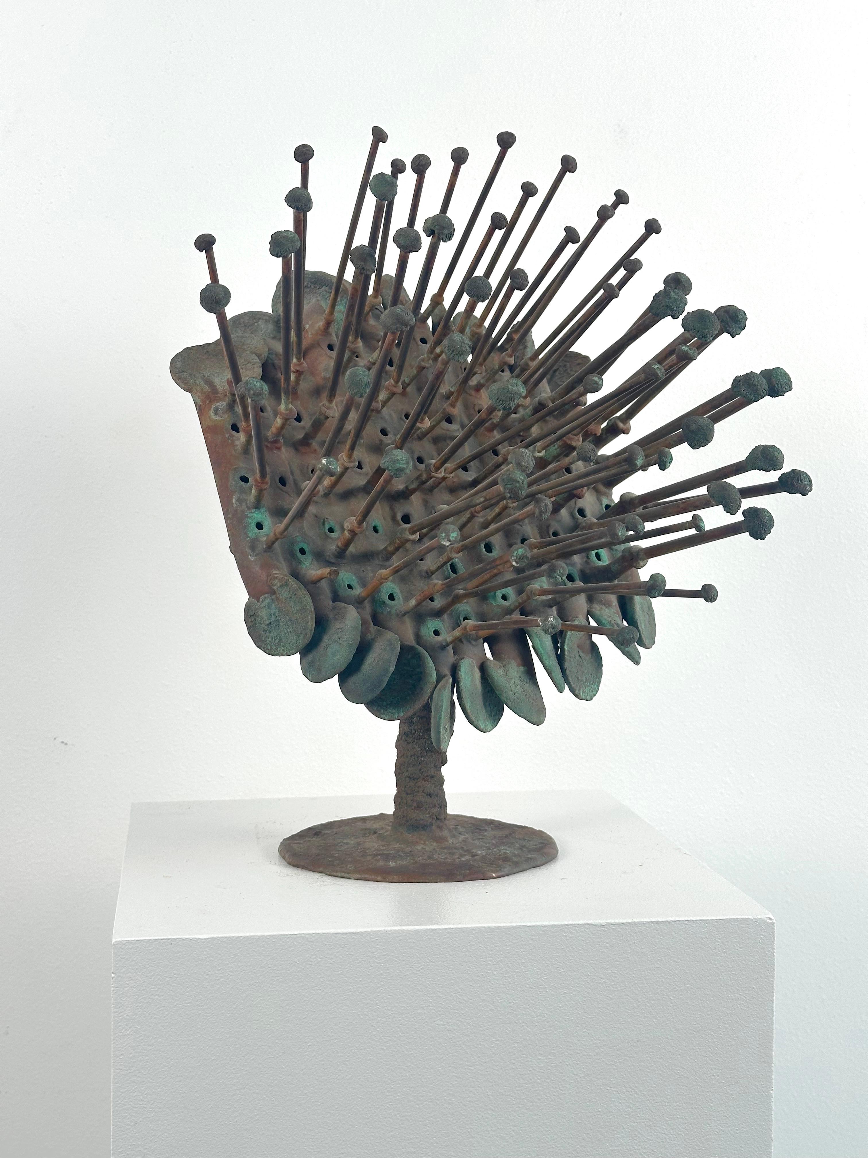 Klaus Ihlenfeld Abstract Sculpture - Untitled (Organic abstract bronze sculpture)