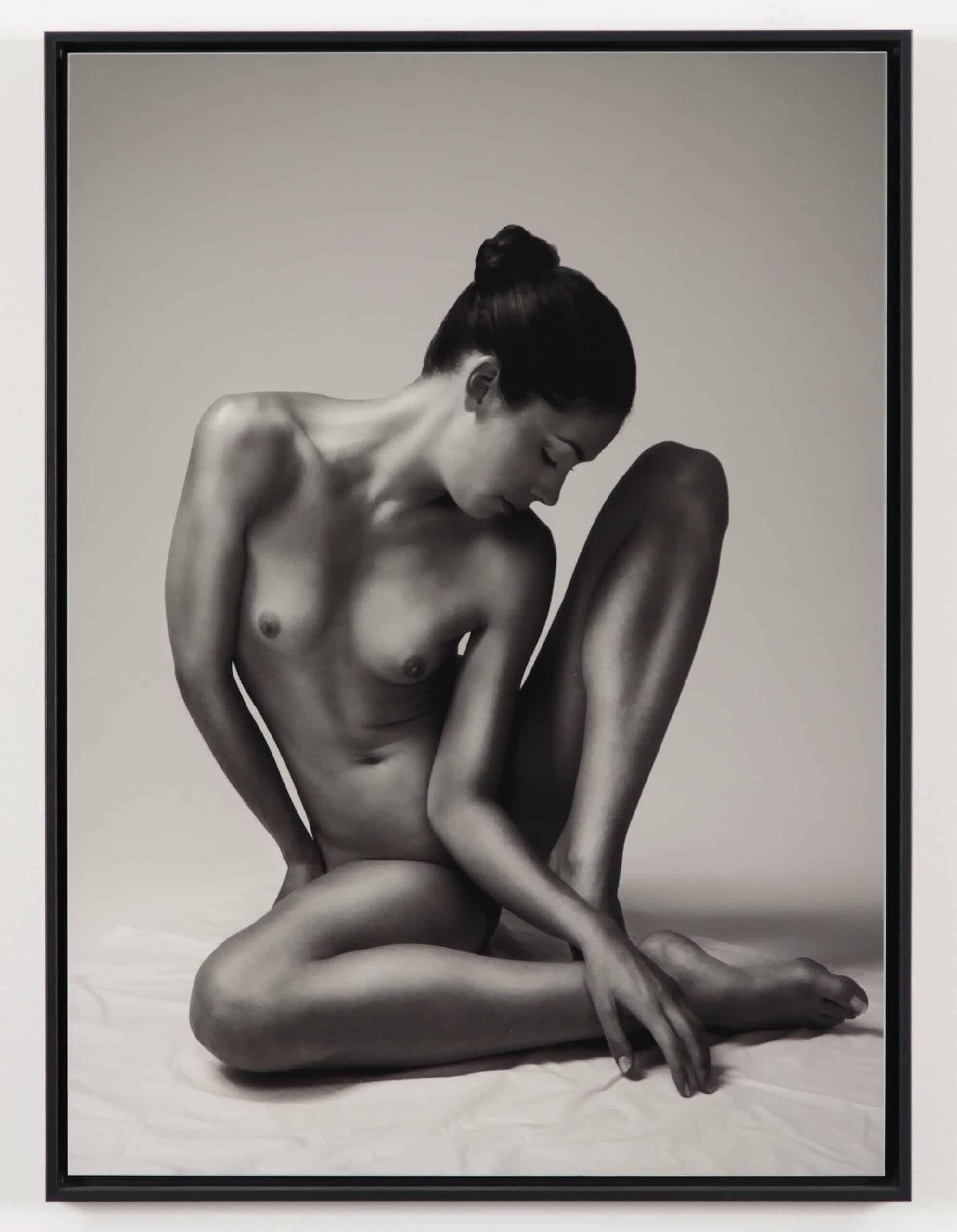 160.07.11 de Klaus Kampert (Tribué à la série Modigliani) - photographie de nus en vente 3