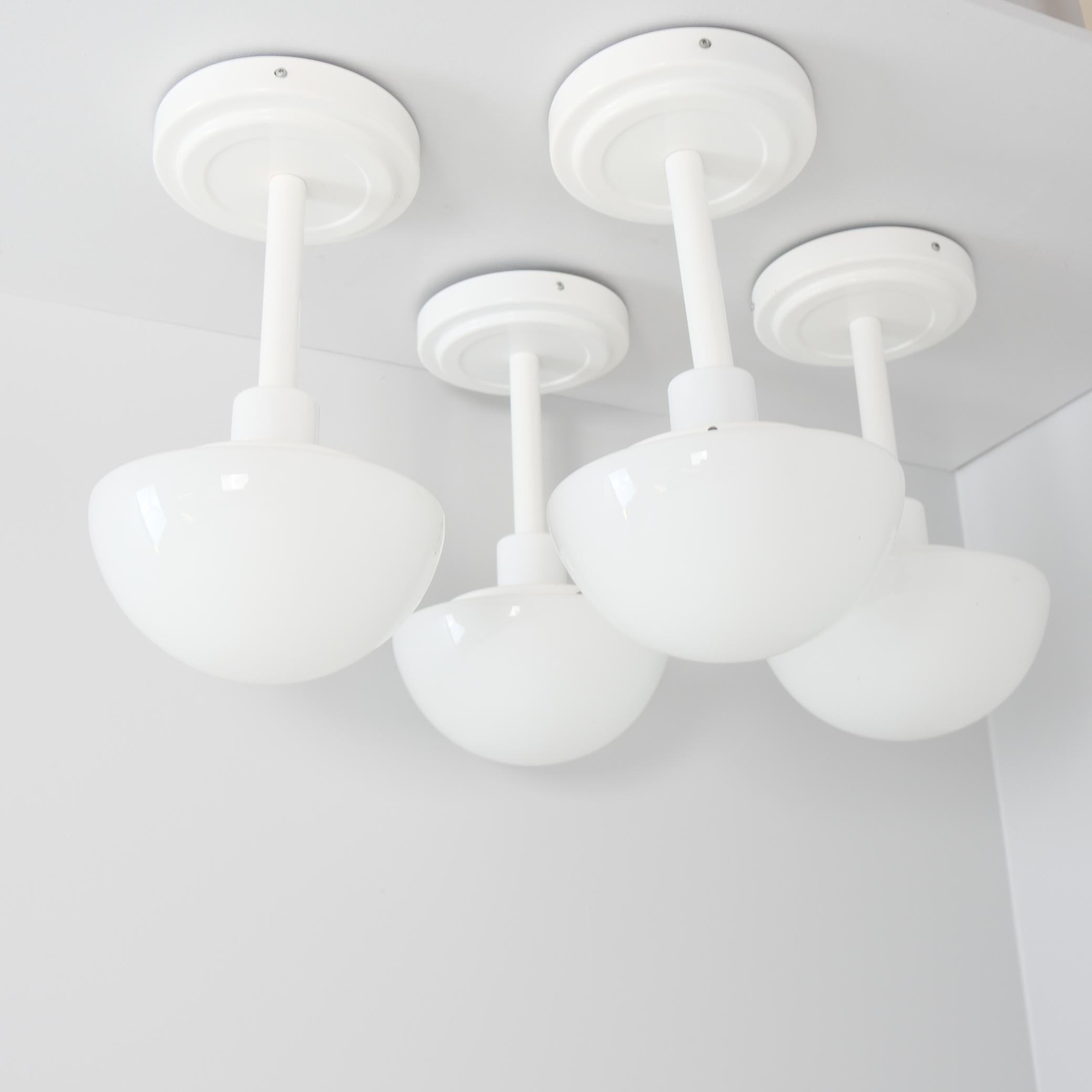 Klaus Michalik Vierer-Set Bau Ceiling Lights 5574 in Weiß, Orno 1980s (Bauhaus) im Angebot
