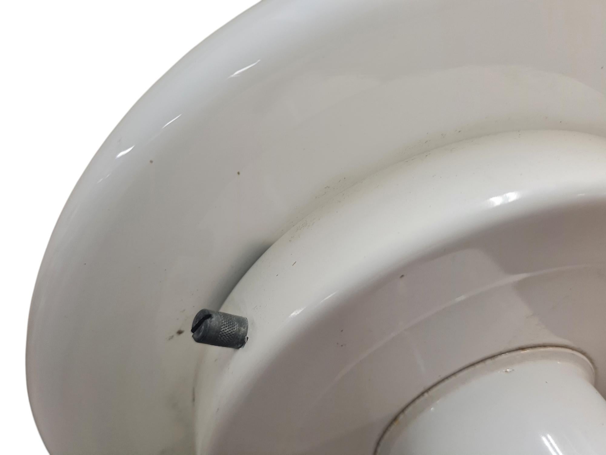 Klaus Michalik Juego de dos lámparas de techo Bau 5574 en blanco total, Orno Años 80 en Bueno estado para la venta en Helsinki, FI