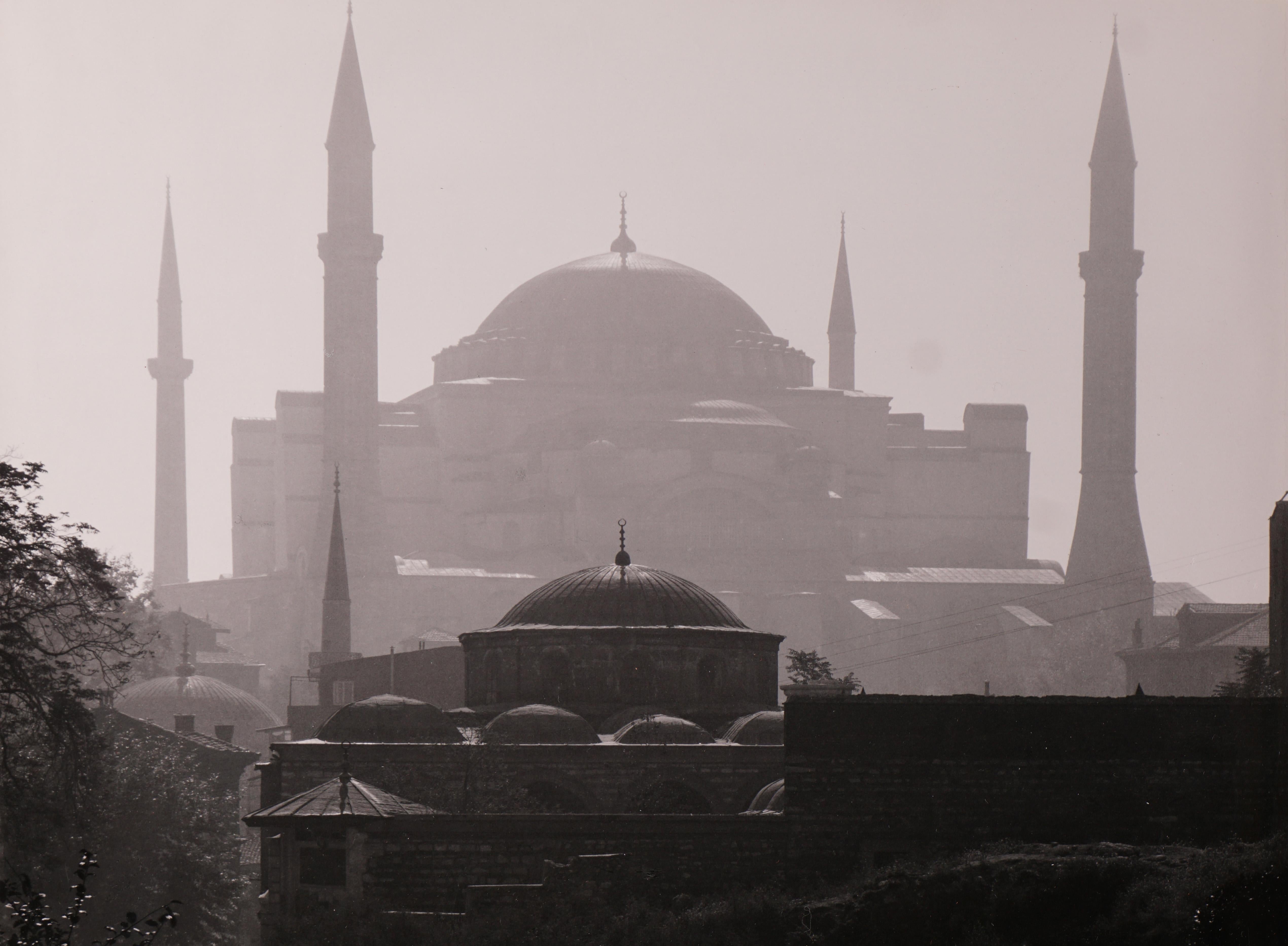 Klaus Redenbacher Black and White Photograph - Istanbul 1960
