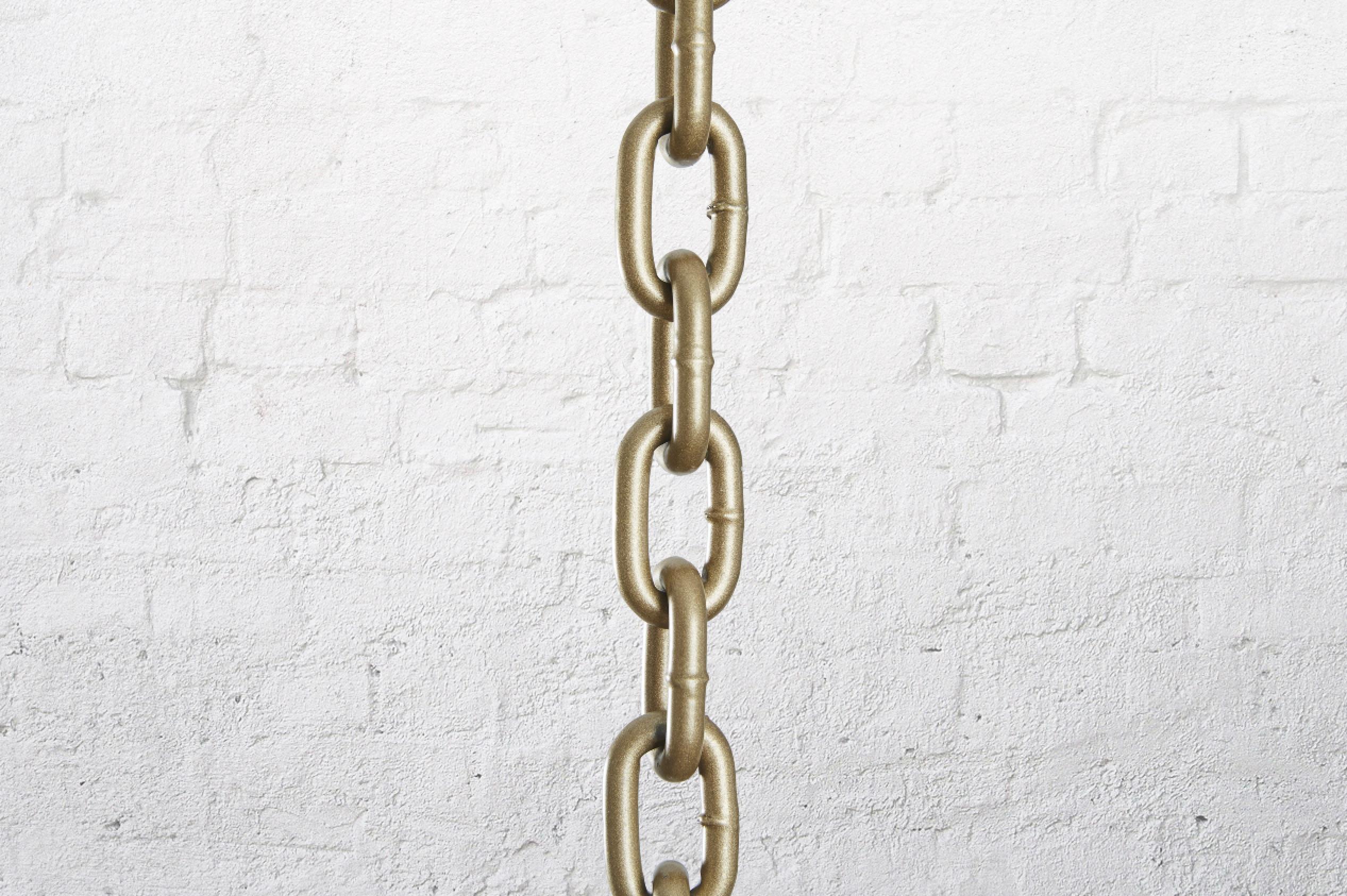 XXIe siècle et contemporain Klaylife Chandelier/Lampe à franges allongée Sash, XL, perles d'argile dorée en vente