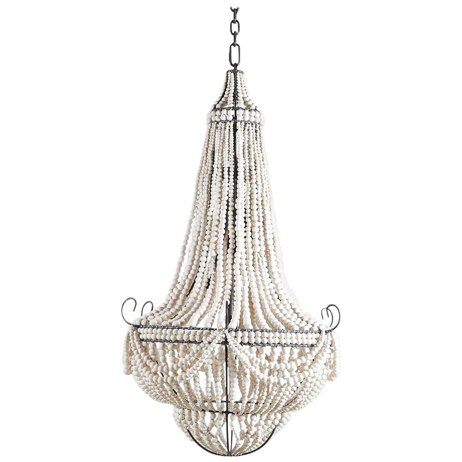 Klaylife Lustre orné de perles d'argile blanches faites à la main, 21e siècle