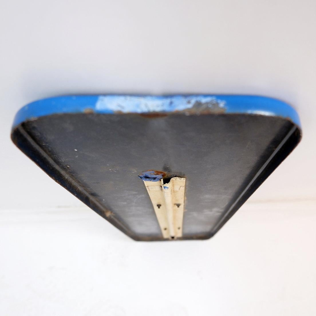 Metal Kléber V10 GT enamel plate thermometer - 1950s For Sale