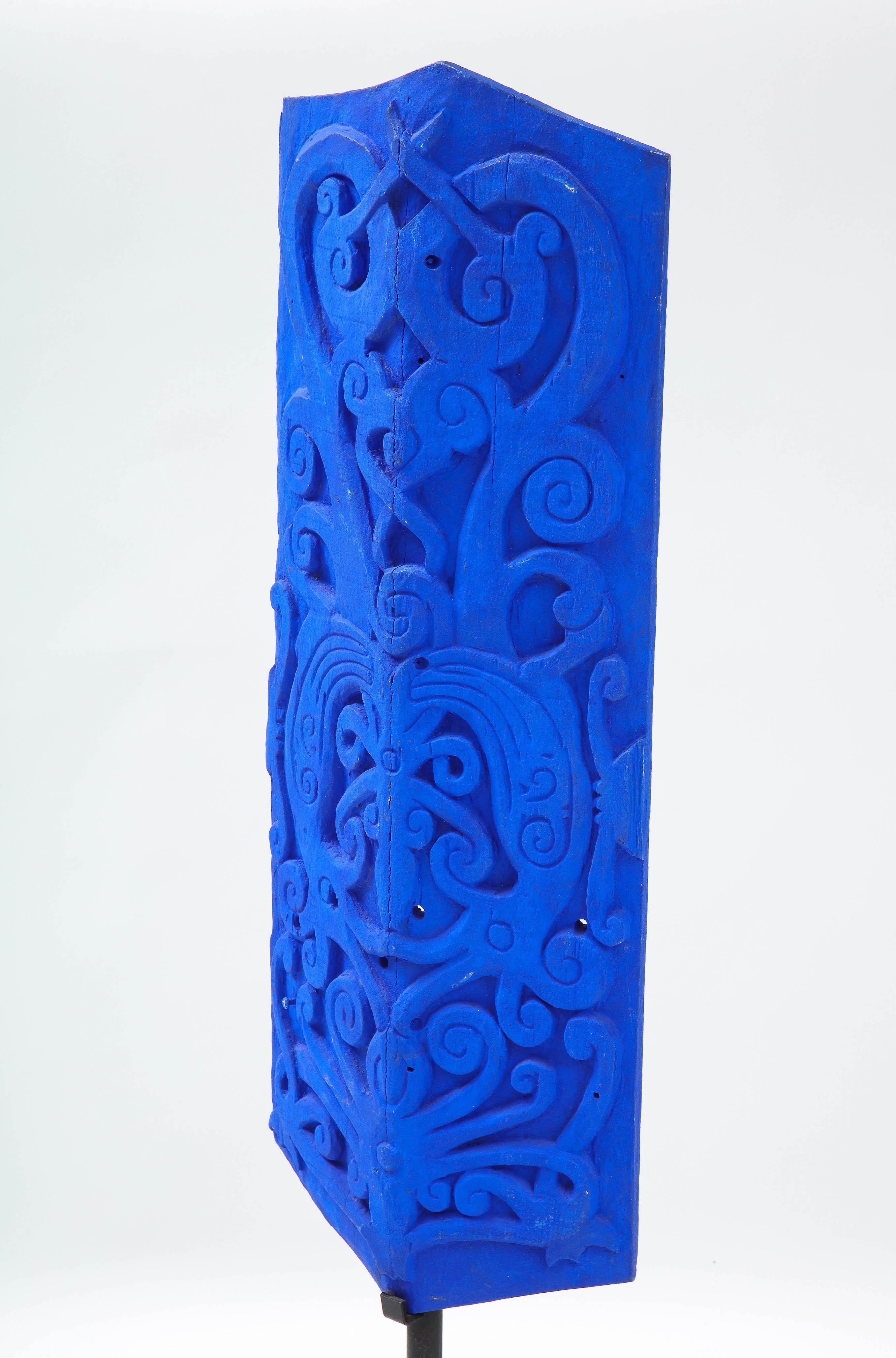 Klein Blue Painted Dayak Tribe Sculpted Shield on Stand For Sale 4