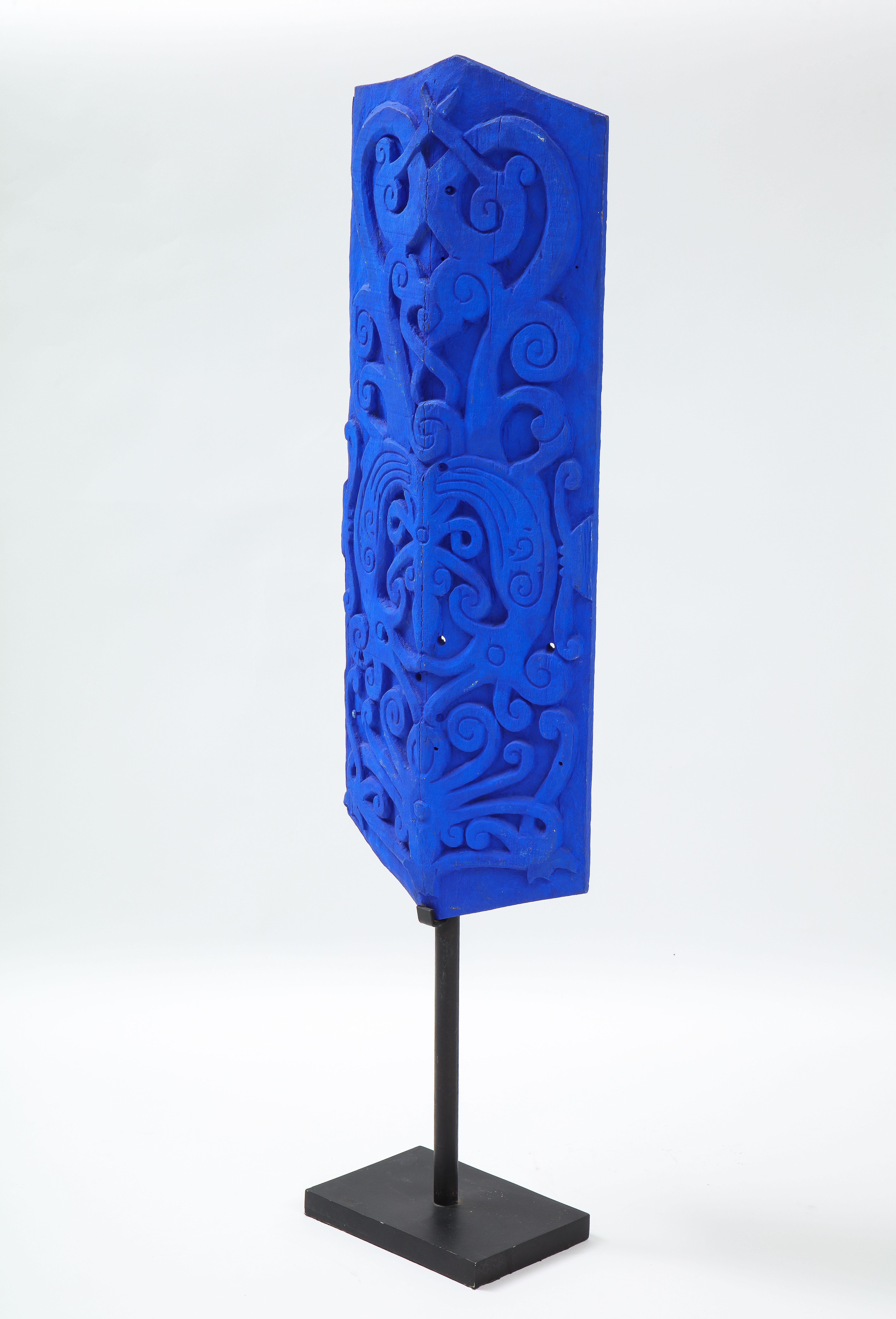 Klein Blue Painted Dayak Tribe Sculpted Shield on Stand For Sale 3