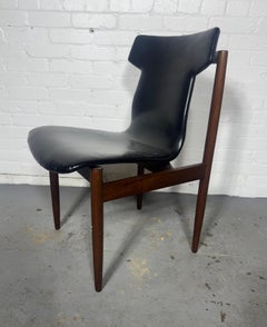 Klingenberg Set of Eight Rosewood Dining Chairs for Fristho