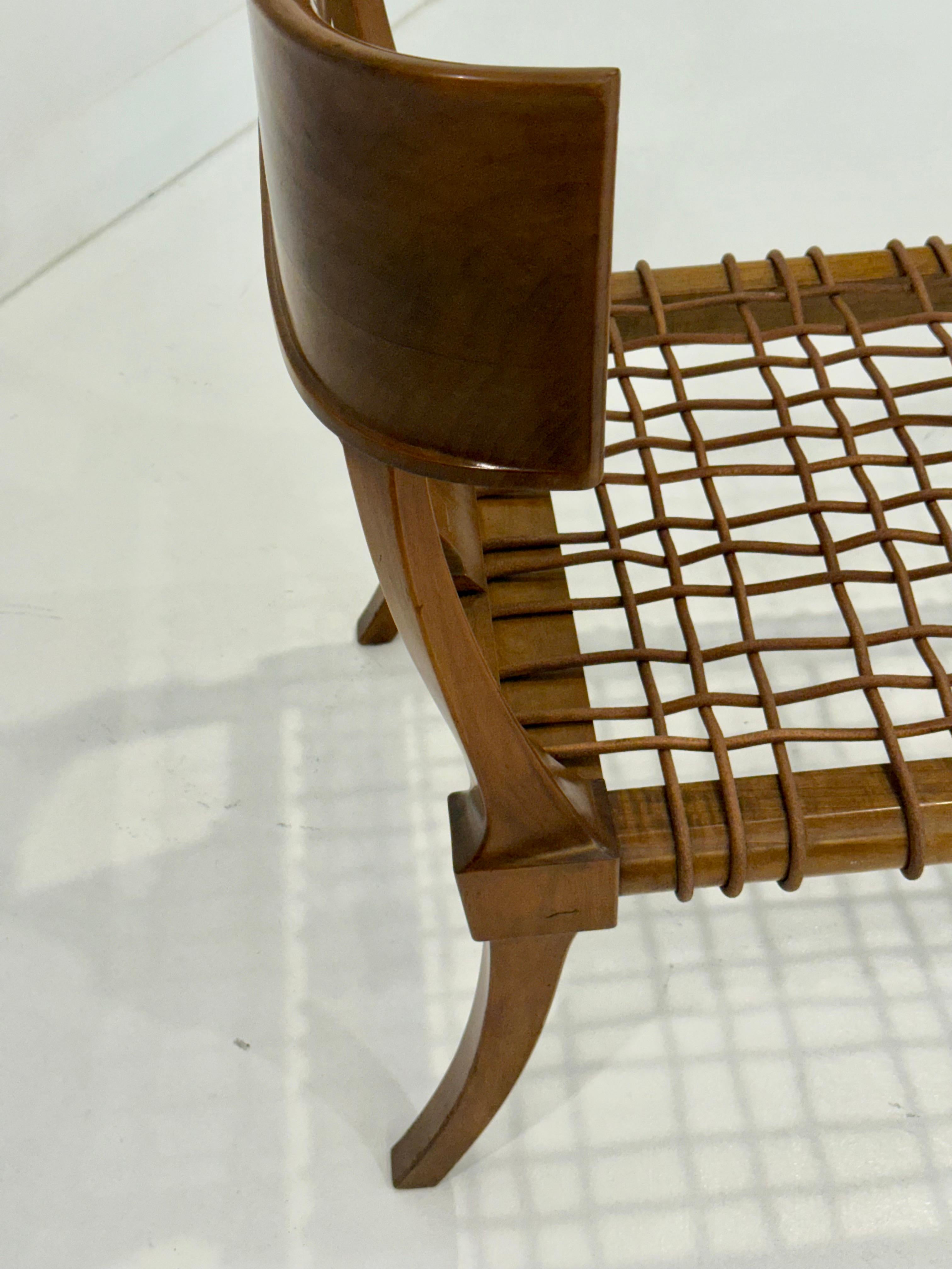 Klini Lounge by T.H. Robsjohn-Gibbings for Saridis of Athens In Good Condition For Sale In Palm Desert, CA