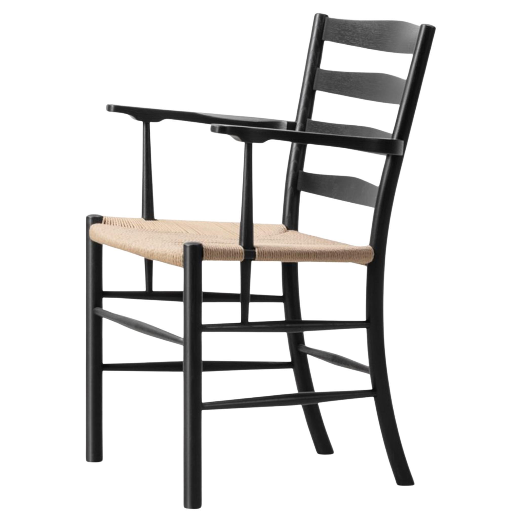 Sillón Klint-Roble lacado negro/Cuerda de papel natural, por Kaare Klint-Fredericia