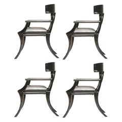 Klismos Sillones Pata de Sable Madera Cuero Negro Personalizables, Set de 4