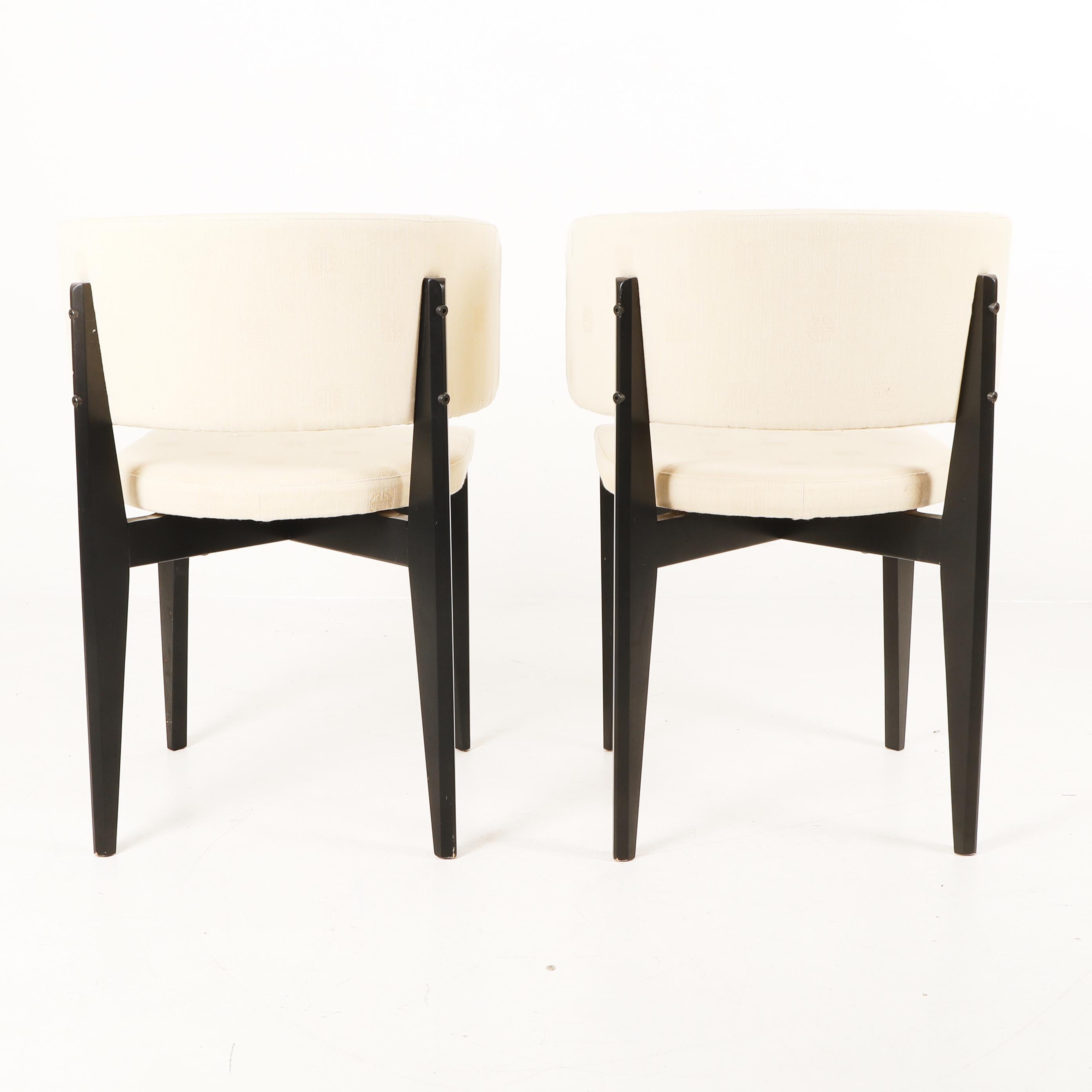 European Klismos Pair of Mid-Century Modern Black Lacquered Dining Chairs