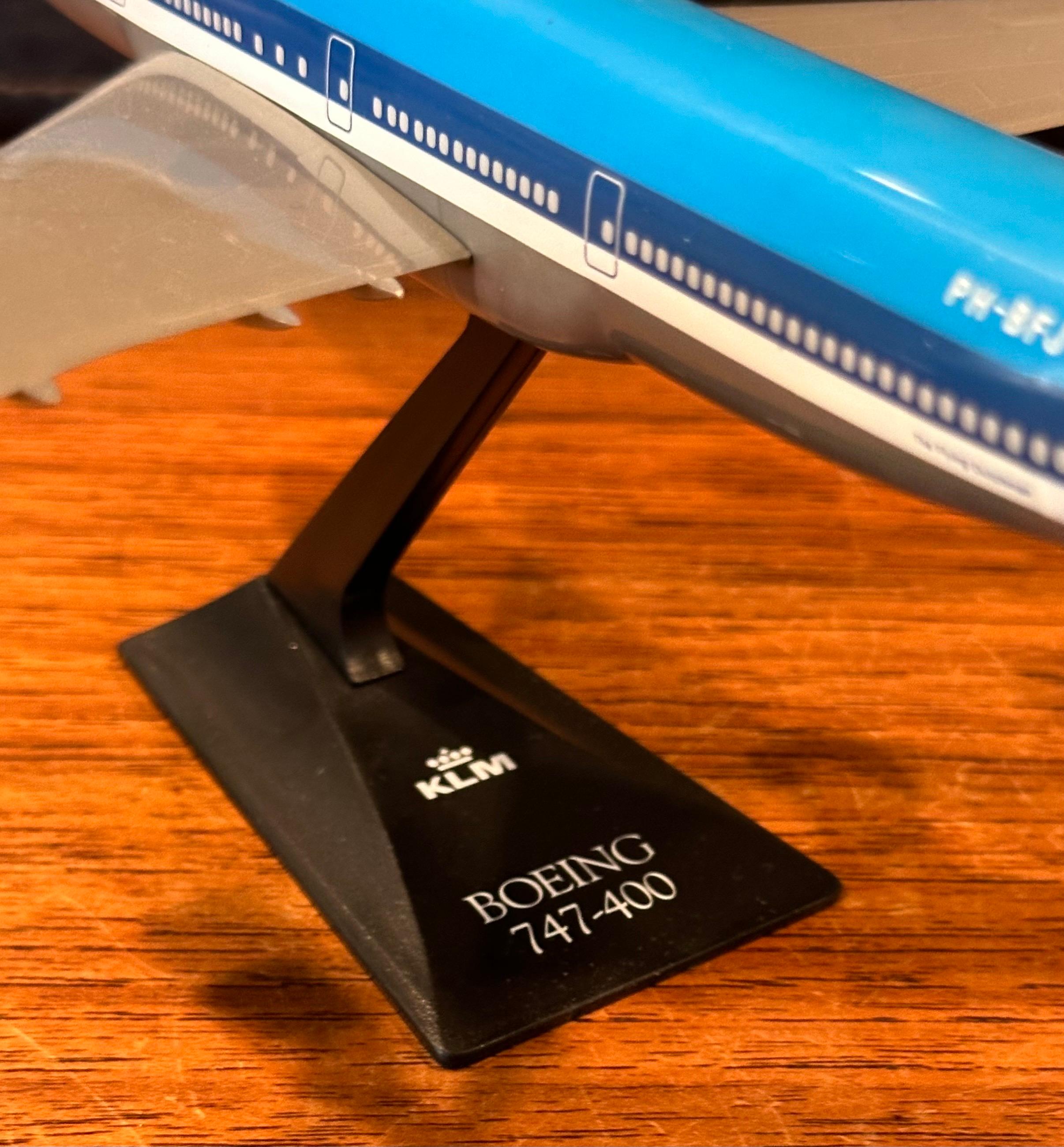 KLM Dutch Airlines Boeing 747-400 Jumbo Jetliner Airplane Contractor Desk Model For Sale 6