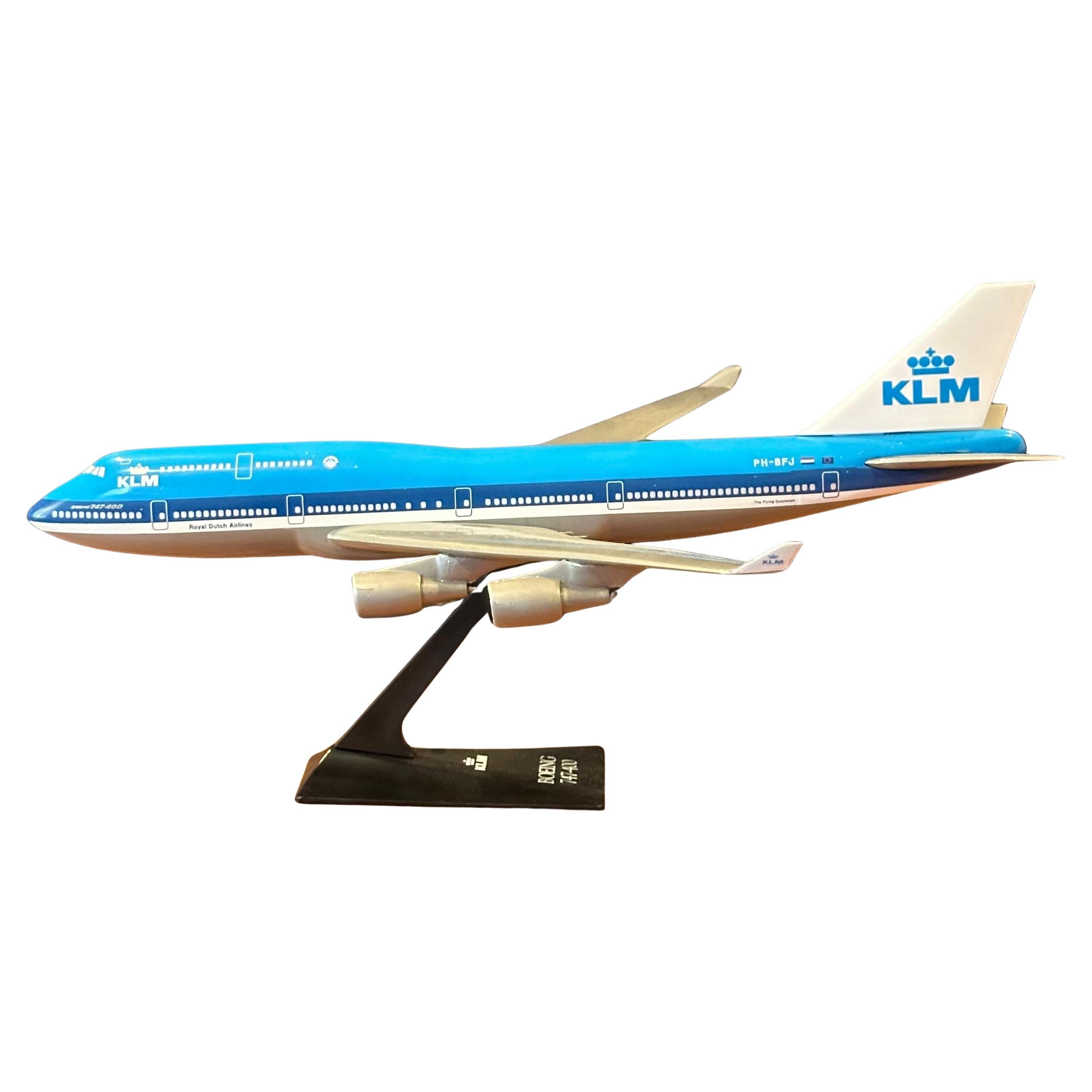 KLM Dutch Airlines Boeing 747-400 Jumbo Jetliner Airplane Contractor Desk Model For Sale 7