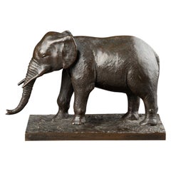 Kloster : "Eléphant d'Asie" - Bronze patiné Art Déco, Signé - C.C.C.