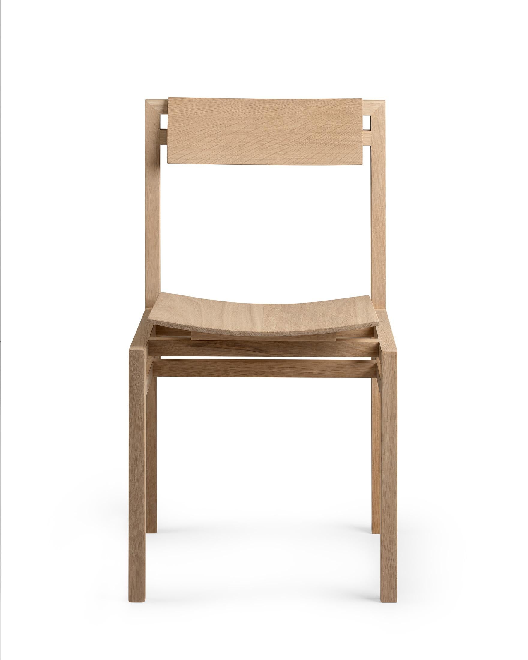 Hand-Crafted Kluskens Haus Chair For Sale