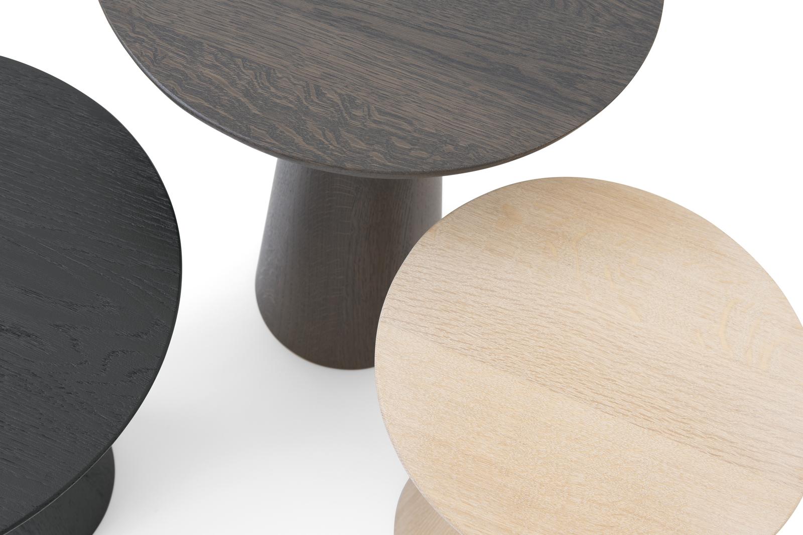 XXI secolo e contemporaneo Tavolini da caffè Kluskens in Oak massiccio (minimo 3 pezzi) in vendita