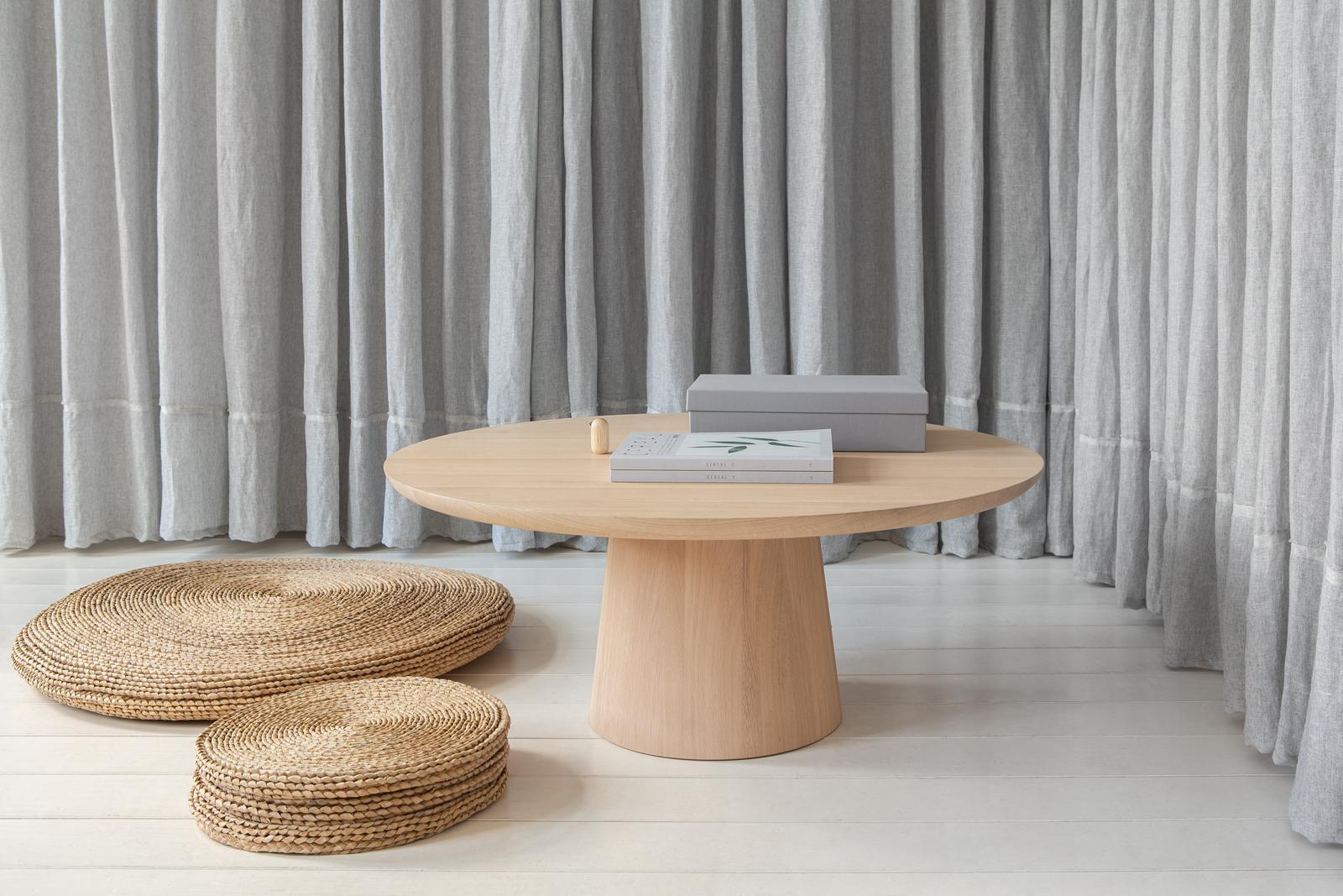Table basse Kay XL en chêne massif Kluskens Kay Neuf - En vente à Nederweert, NL