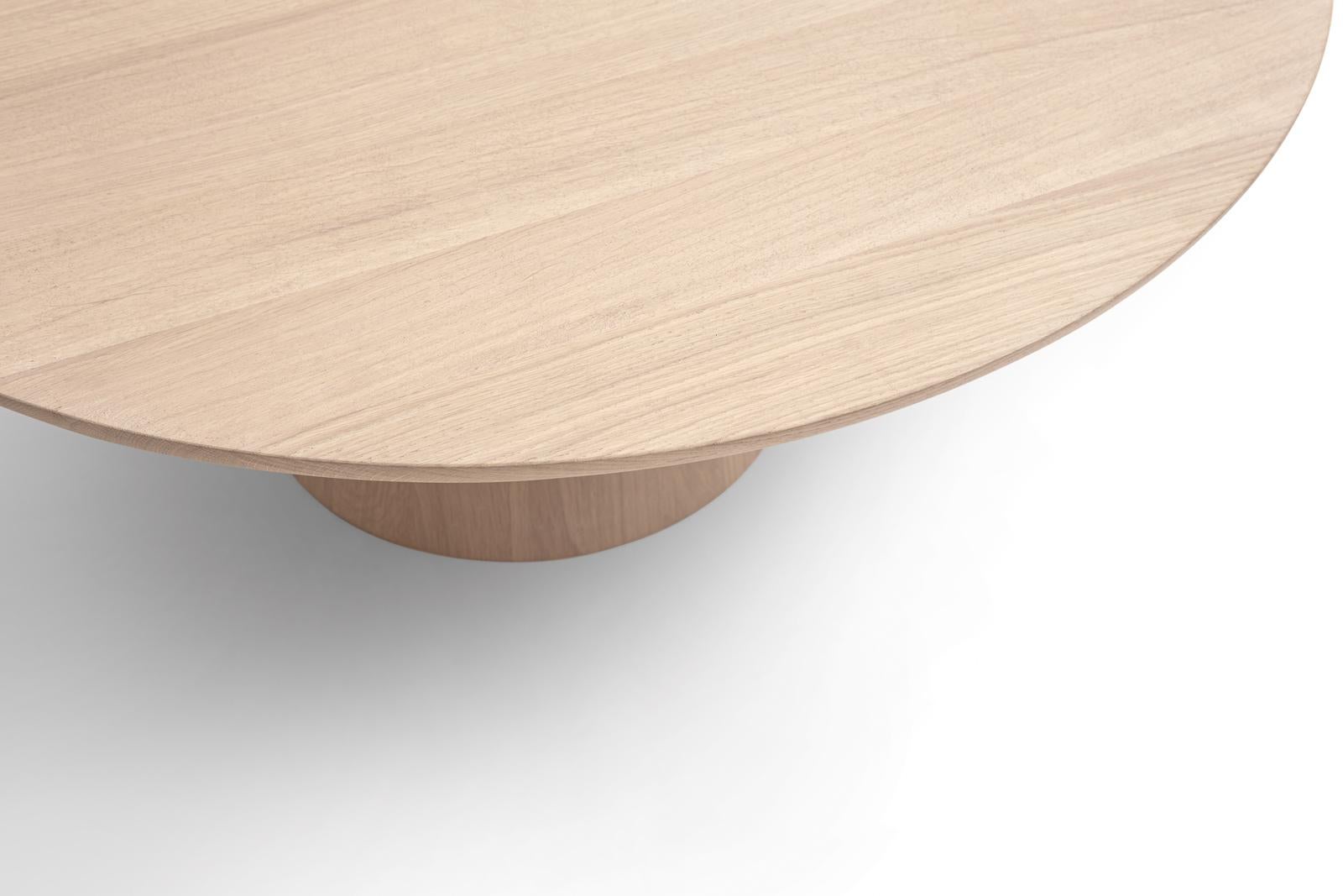 XXIe siècle et contemporain Table basse Kay XL en chêne massif Kluskens Kay en vente