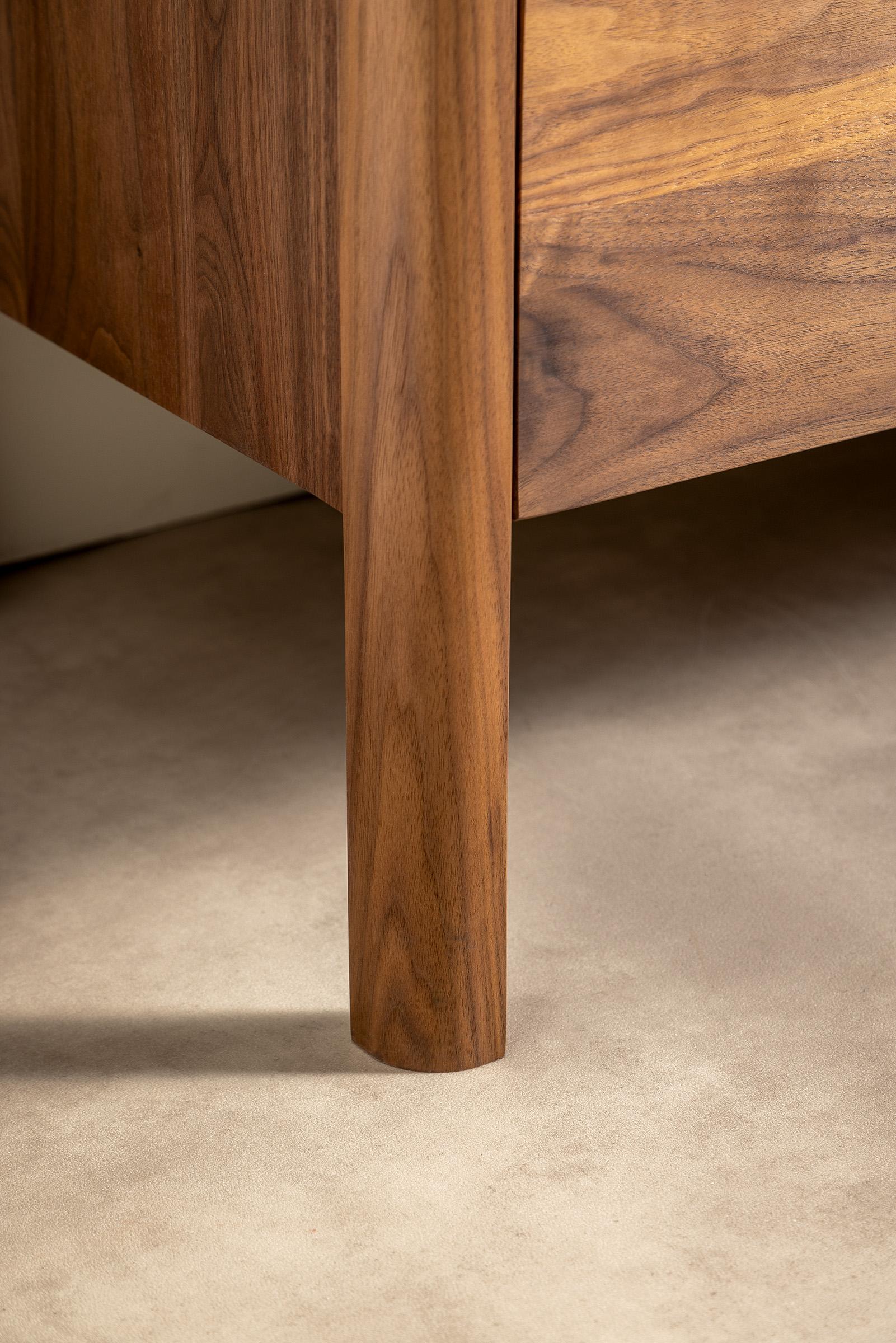 Kluskens Tessio Sideboard in Walnut For Sale 2