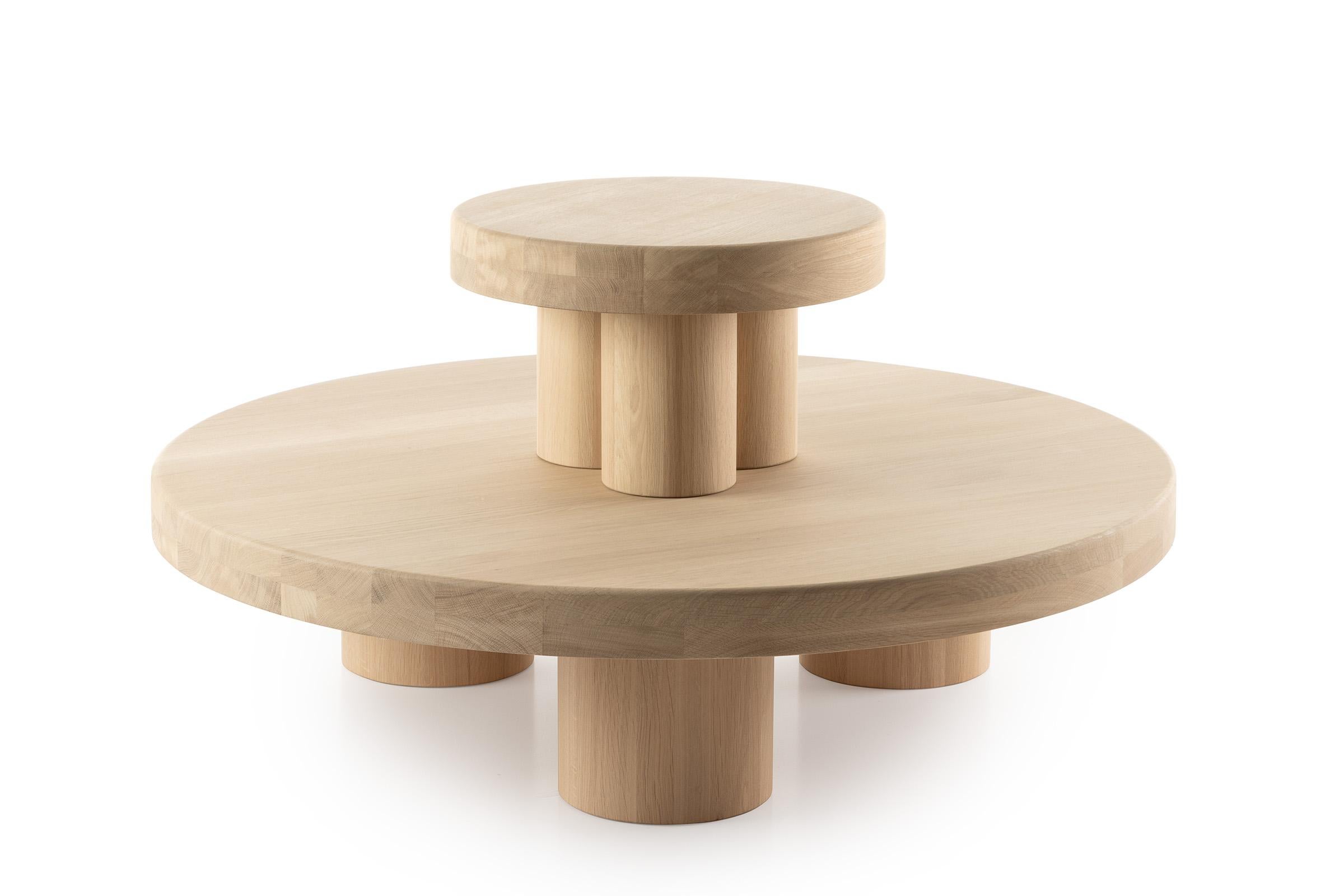 Kluskens Couchtische aus dickem Holz (Moderne) im Angebot