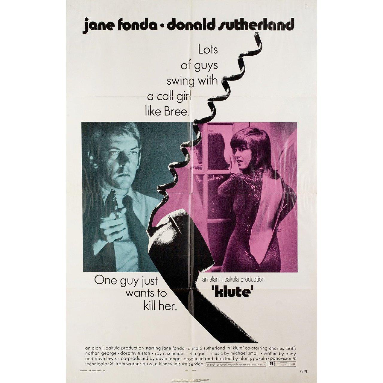 Original 1971 U.S. one sheet poster by Bill Gold for the film Klute directed by Alan J. Pakula with Jane Fonda / Donald Sutherland / Charles Cioffi / Roy Scheider. Very good fine condition, folded. Many original posters were issued folded or were