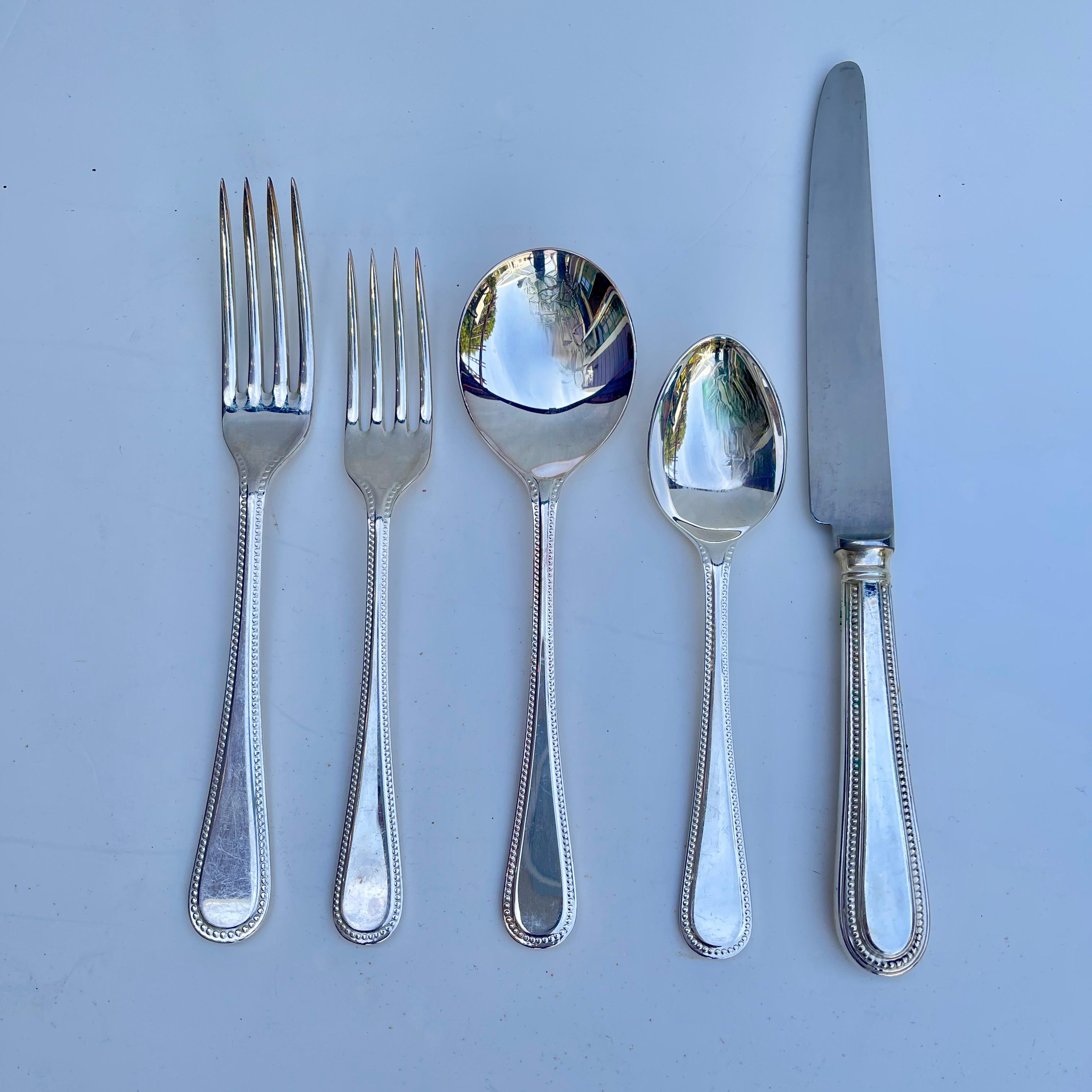 Mid-20th Century K&M Sheffield English EPNS Beaded Flatware Boxed Set – 76 Pieces For Sale