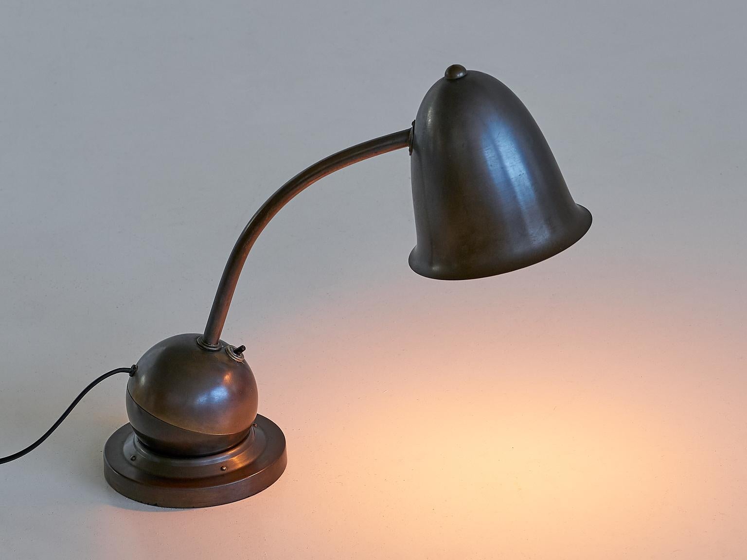 KMD Daalderop Art Deco Counterweight Desk Lamp with Bell Shade, 1935 In Good Condition In The Hague, NL