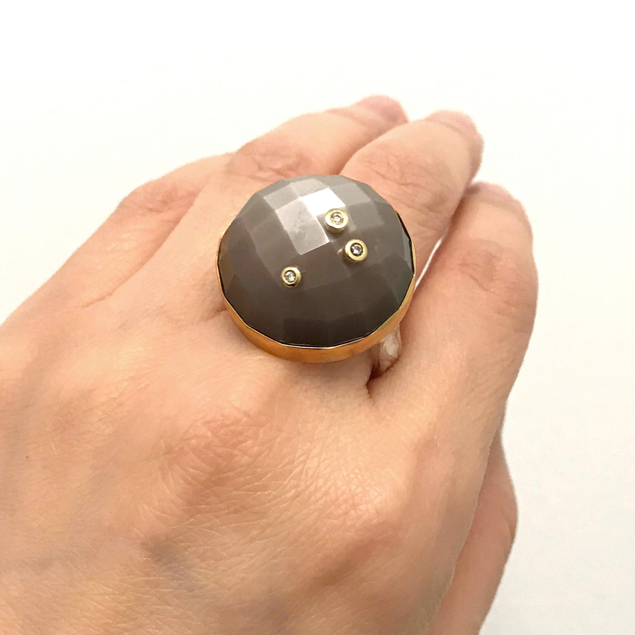 Contemporary 49 Carat Chocolate Moonstone with Diamond Ring made from 18 Karat Gold, Silver For Sale