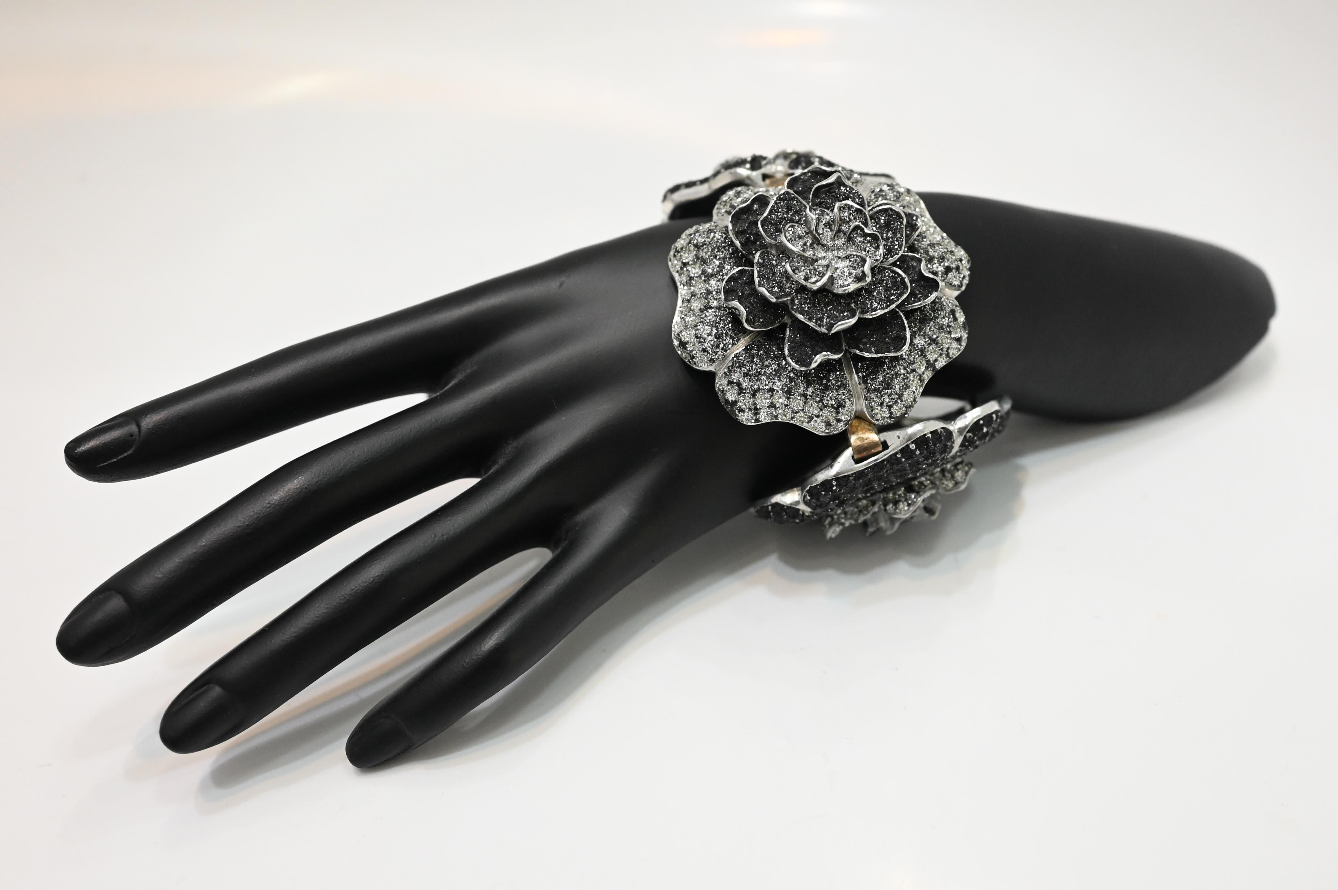 Women's KMO Paris Triple Flower Bracelet For Sale