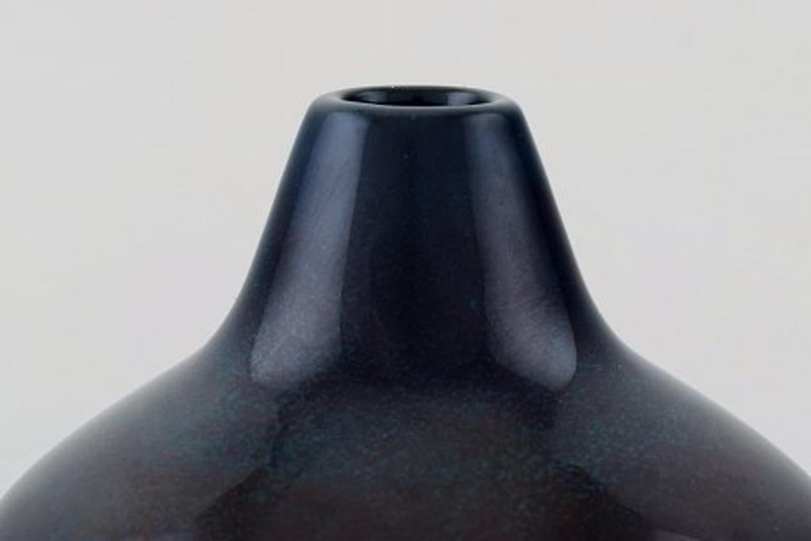 Knabstrup Ceramic Vase in Deep Blue Glaze. Modernist Shape, 1960s In Good Condition In Copenhagen, DK